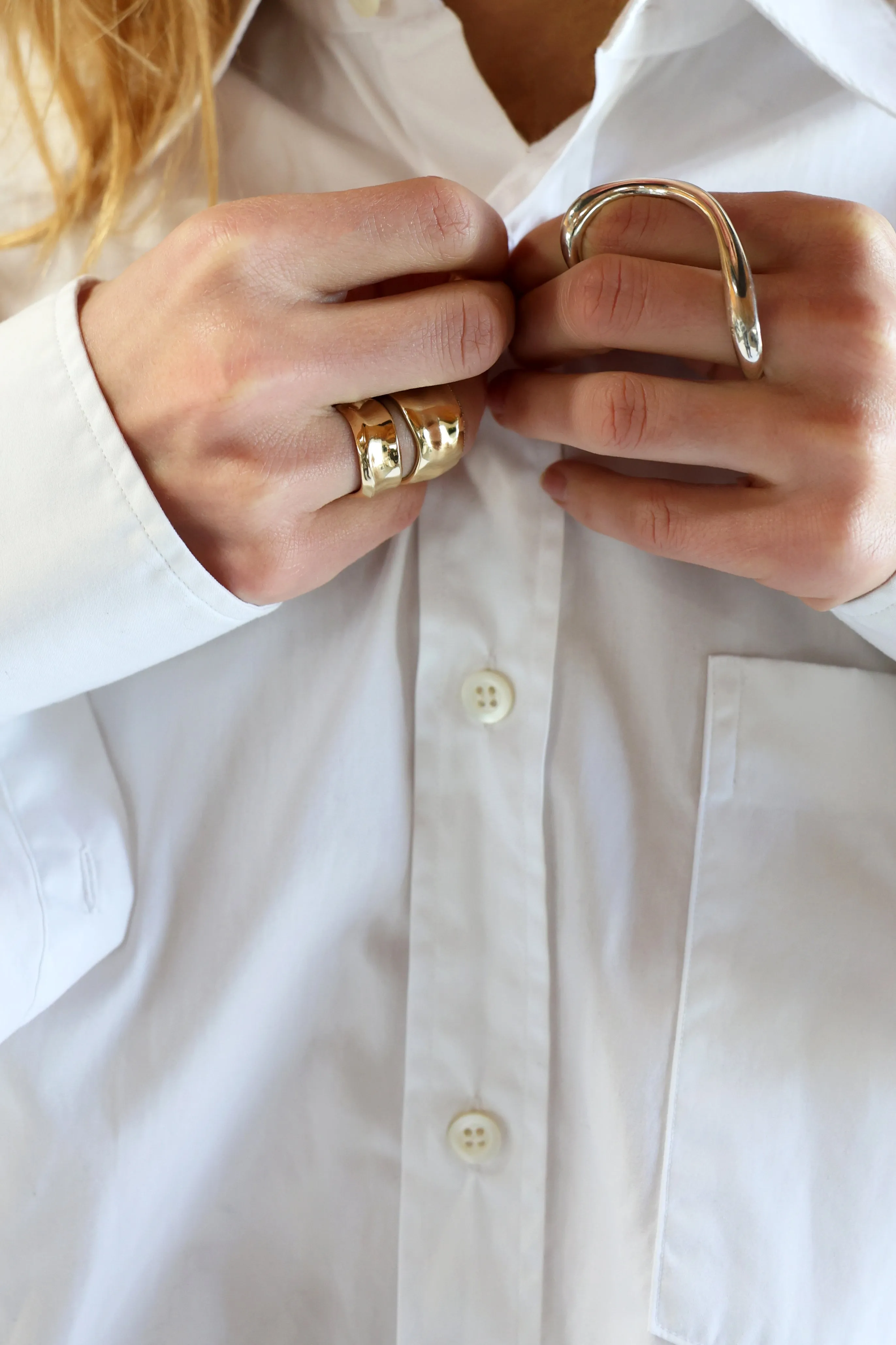 Mira Sculptural Cigar Band Ring Diamond Gold sold by Kinn product image thumbnail 4