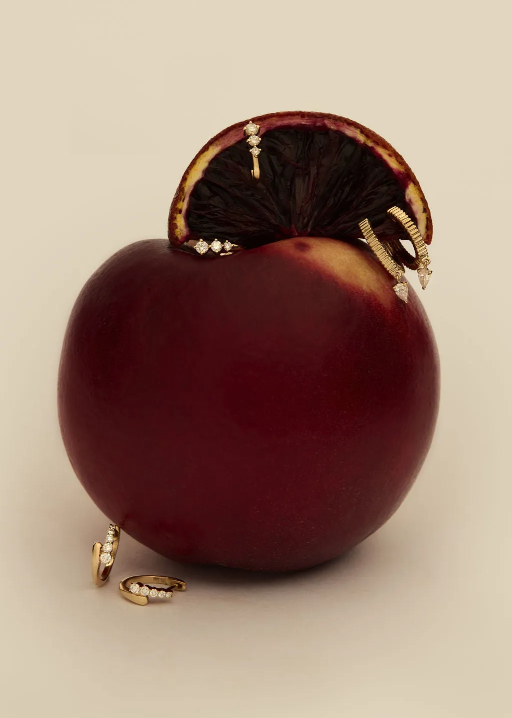 Solis Ribbed Huggie Earrings Diamond sold by Kinn product image thumbnail 4