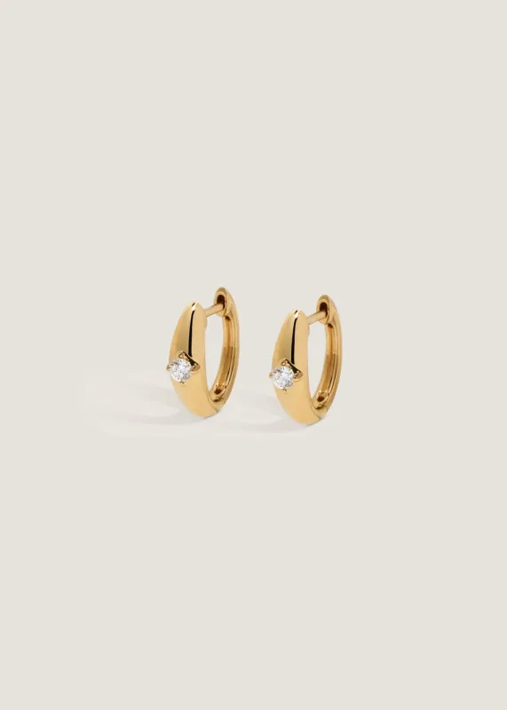 Dare To Love Dome Huggie Earrings Diamond made by Kinn