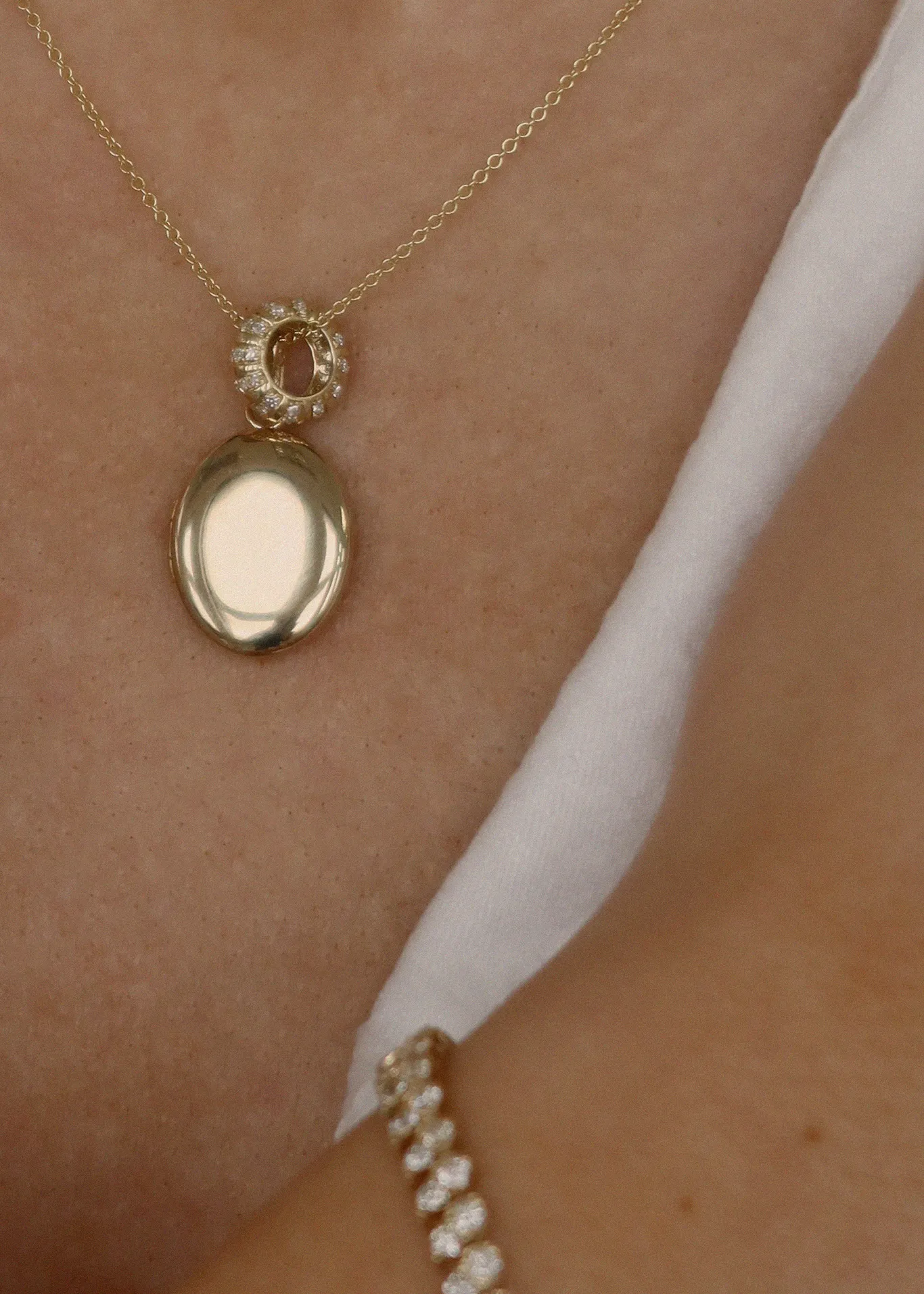 Vivienne Horizontal Pavé Charm Diamond sold by Kinn product image thumbnail 2