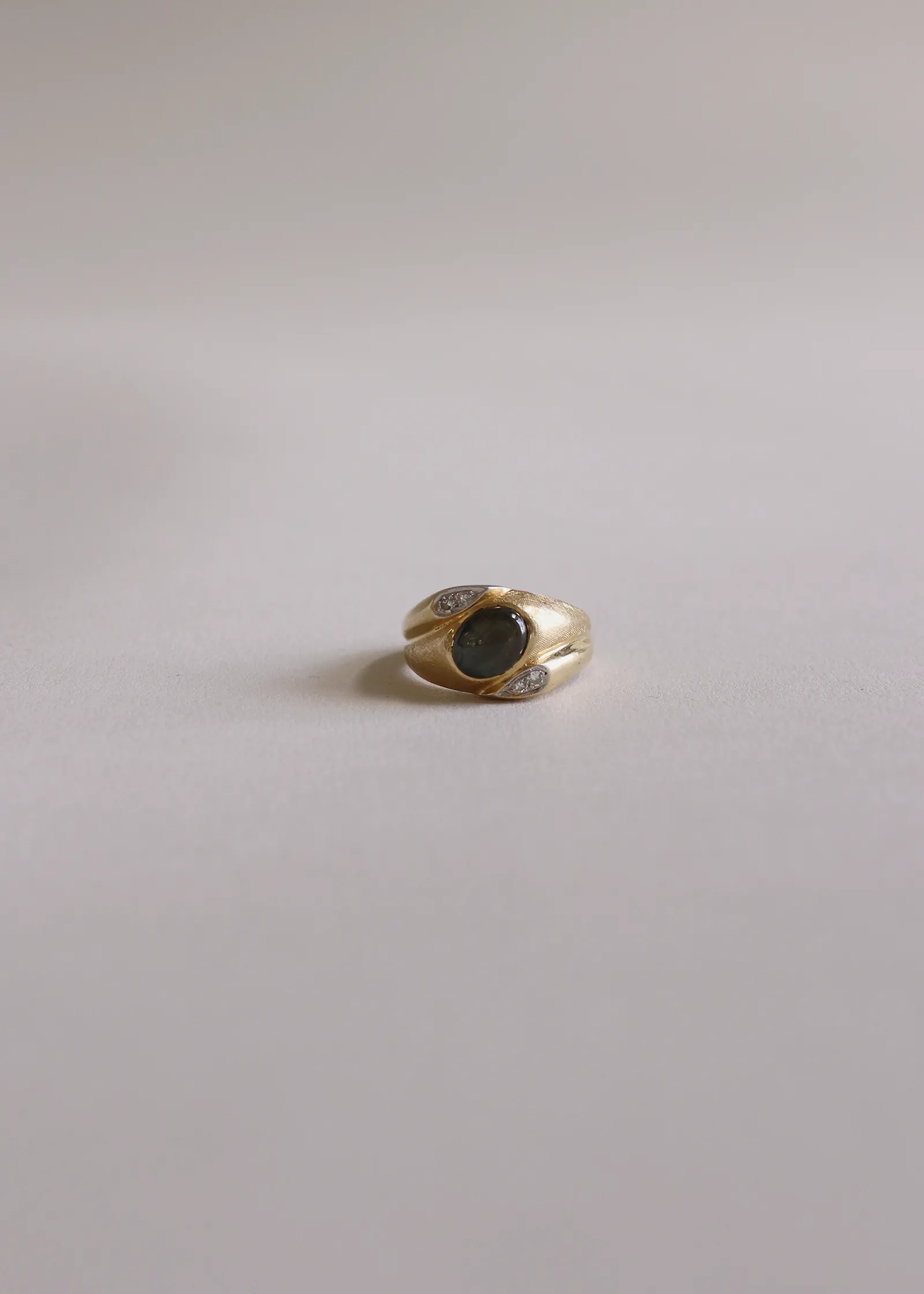 Vintage Star Sapphire Diamond 14k Ring sold by Kinn product image thumbnail 4