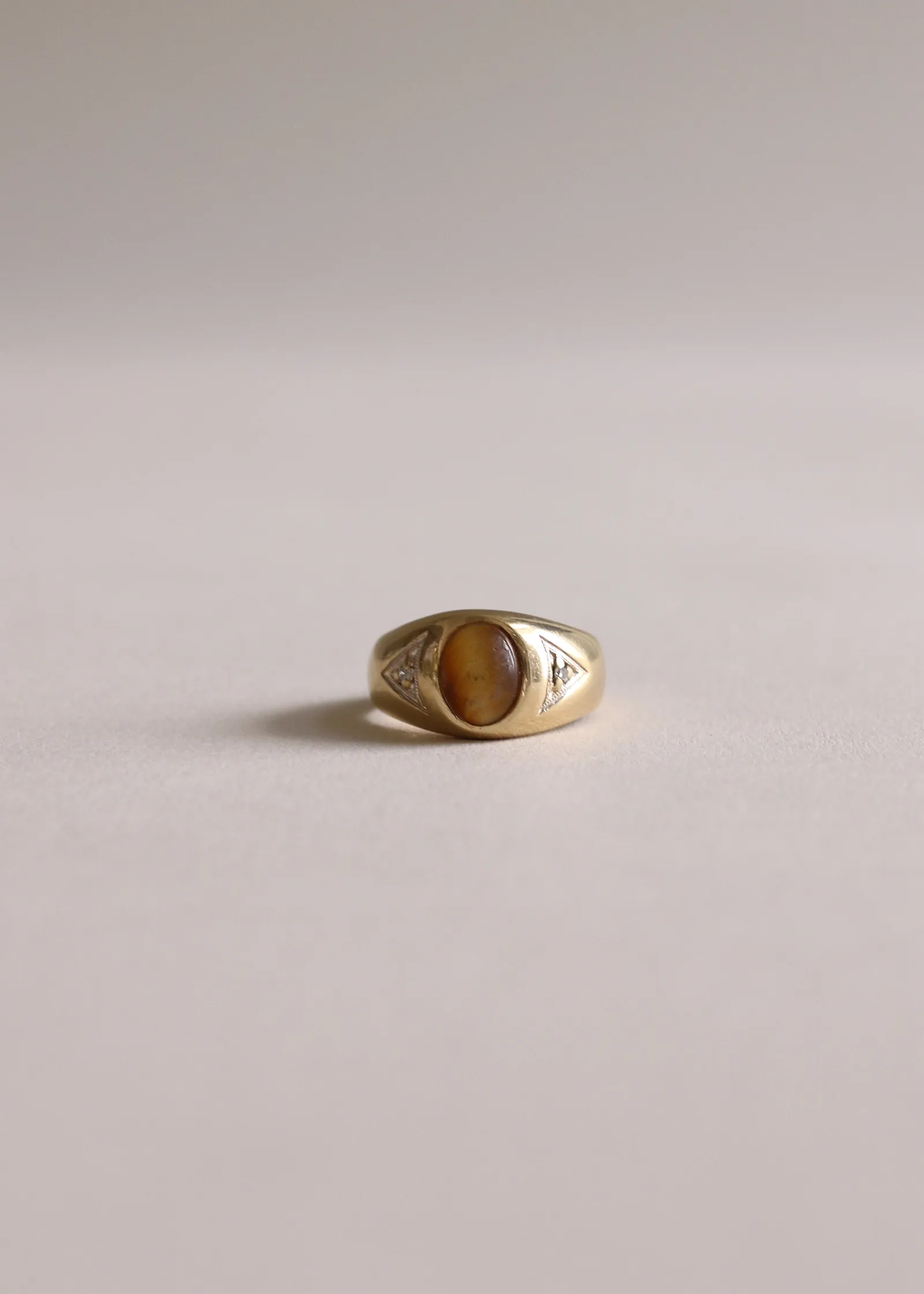 Vintage Tigers Eye 10k Signet Ring sold by Kinn product image thumbnail 4