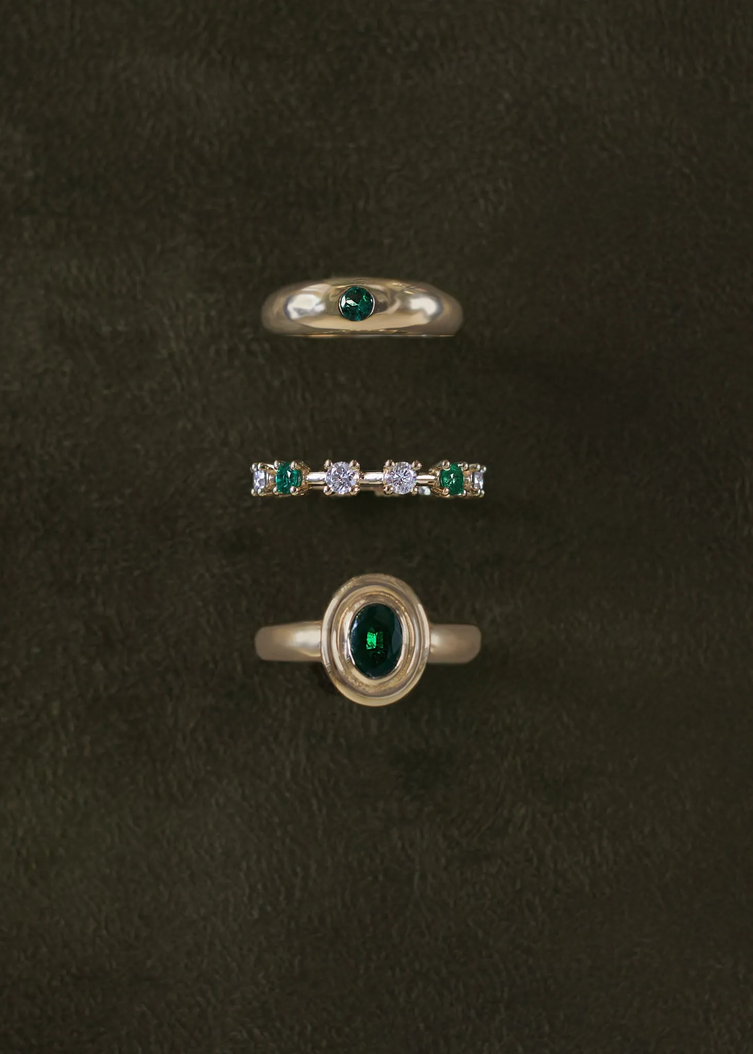 Jardin Oval Ring Emerald sold by Kinn product image thumbnail 2