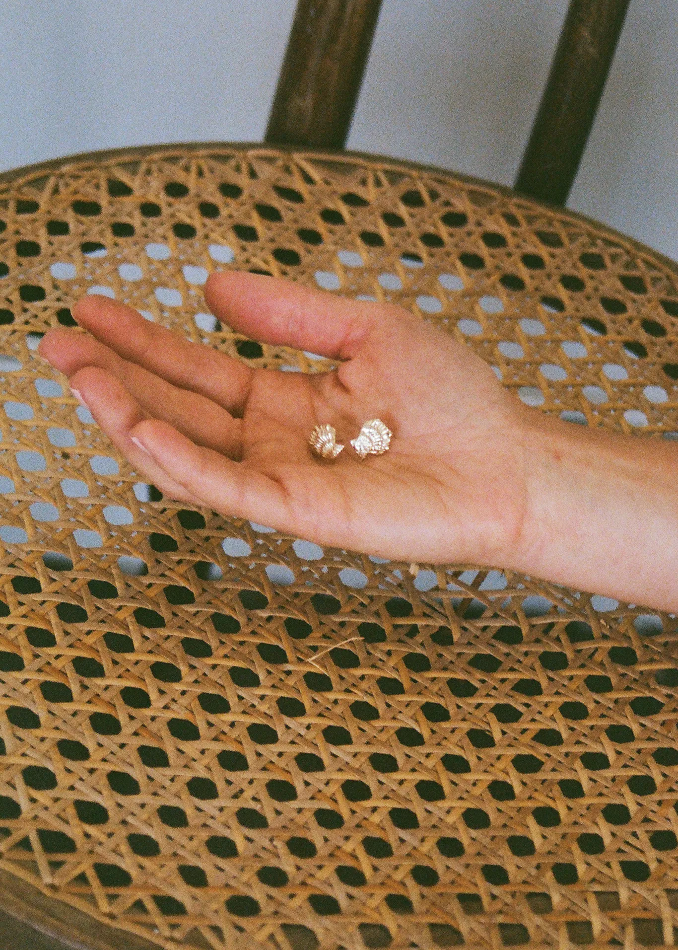 Shell Stud Earrings Gold sold by Kinn product image thumbnail 4