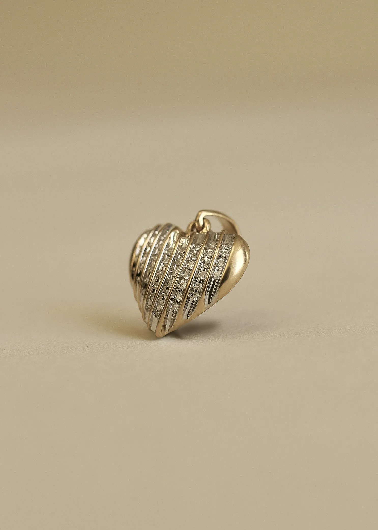 Vintage Heart Line Diamond Pendant 10K sold by Kinn product image thumbnail 2