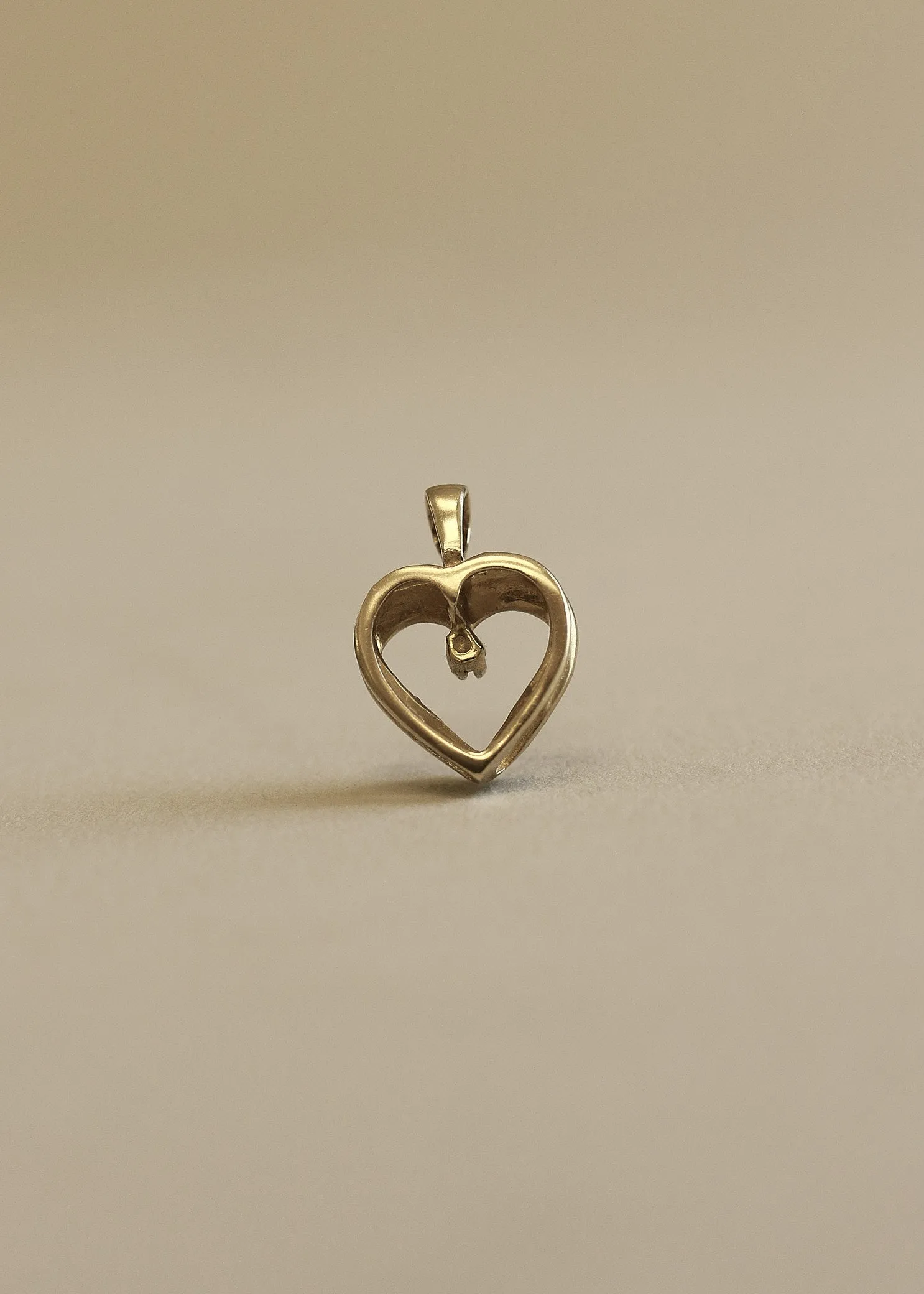 Vintage Diamond Outline Heart Pendant sold by Kinn product image thumbnail 3