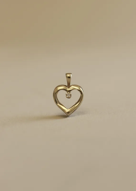 Vintage Diamond Outline Heart Pendant sold by Kinn