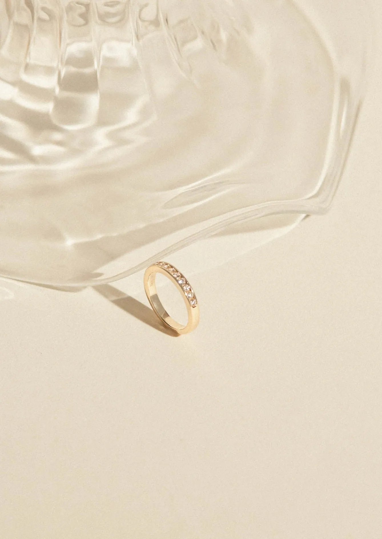 The Isabelle Round Band sold by Kinn product image thumbnail 4