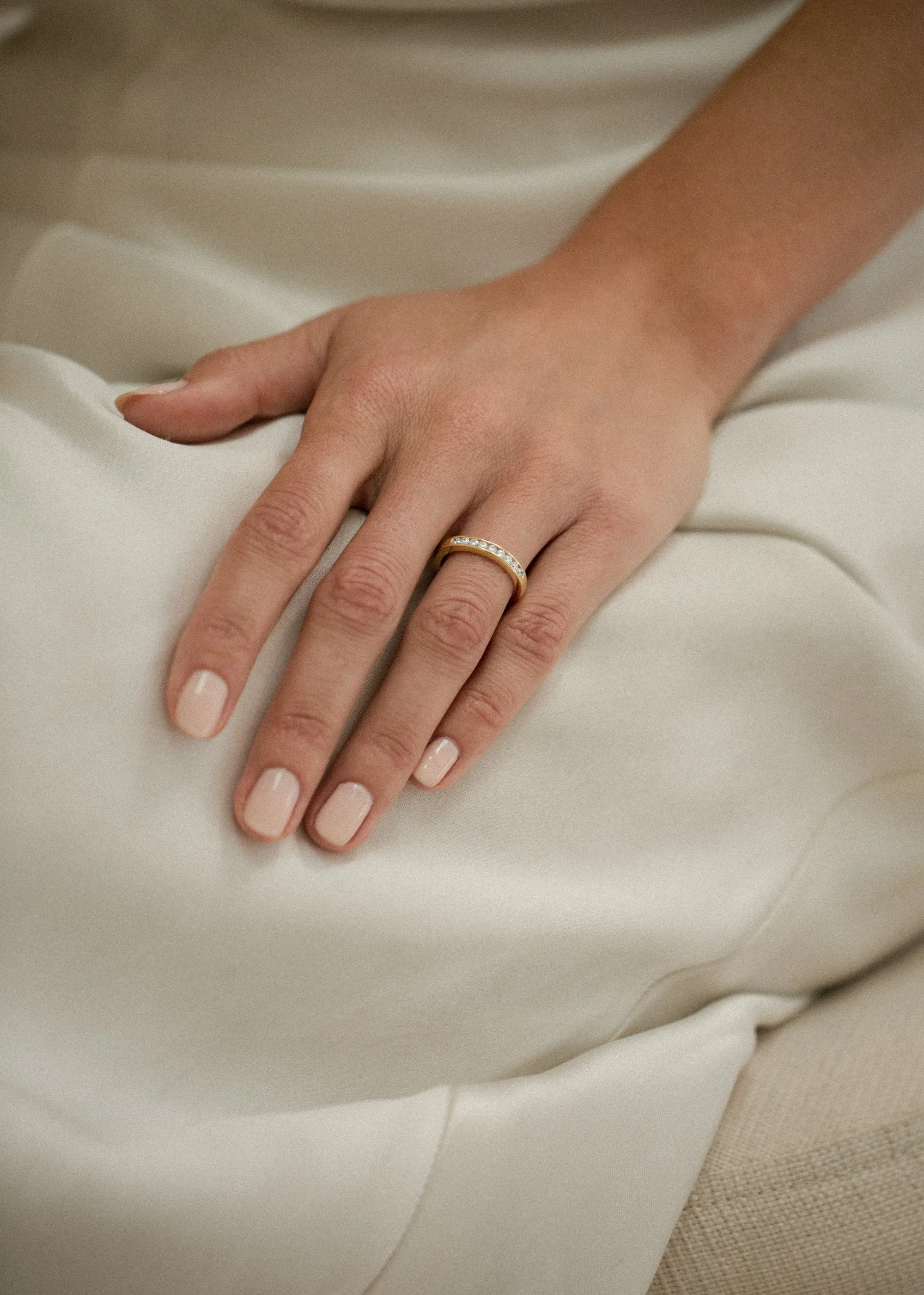 The Isabelle Round Band sold by Kinn product image thumbnail 2