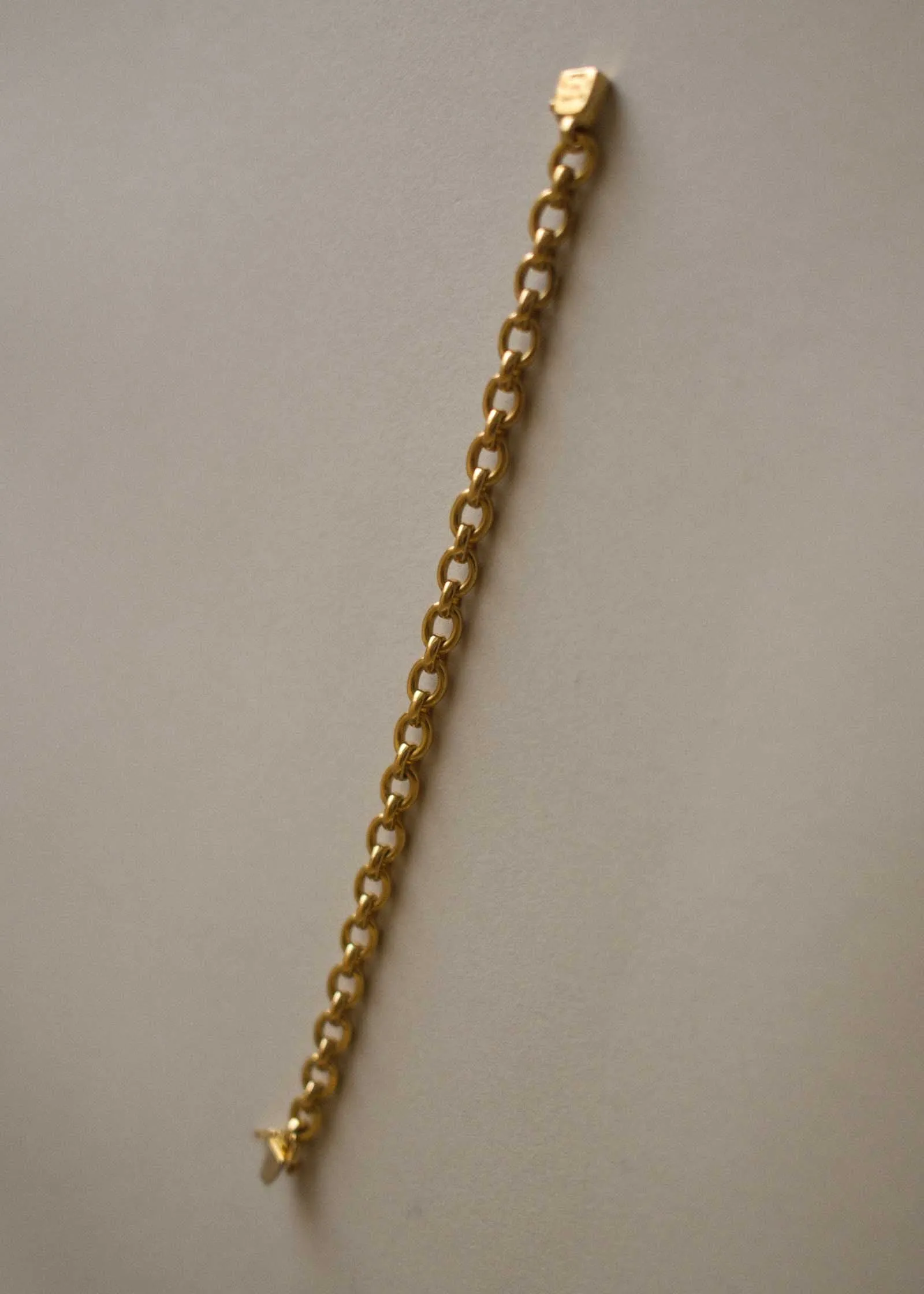 Vintage 18k Gold Cartier Rolo Chain Bracelet sold by Kinn product image thumbnail 4