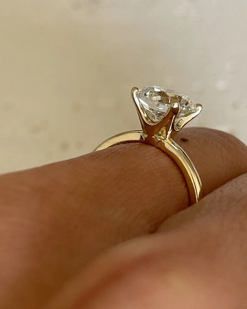 The Charlotte - Round Lab Diamond sold by Kinn product image thumbnail 4