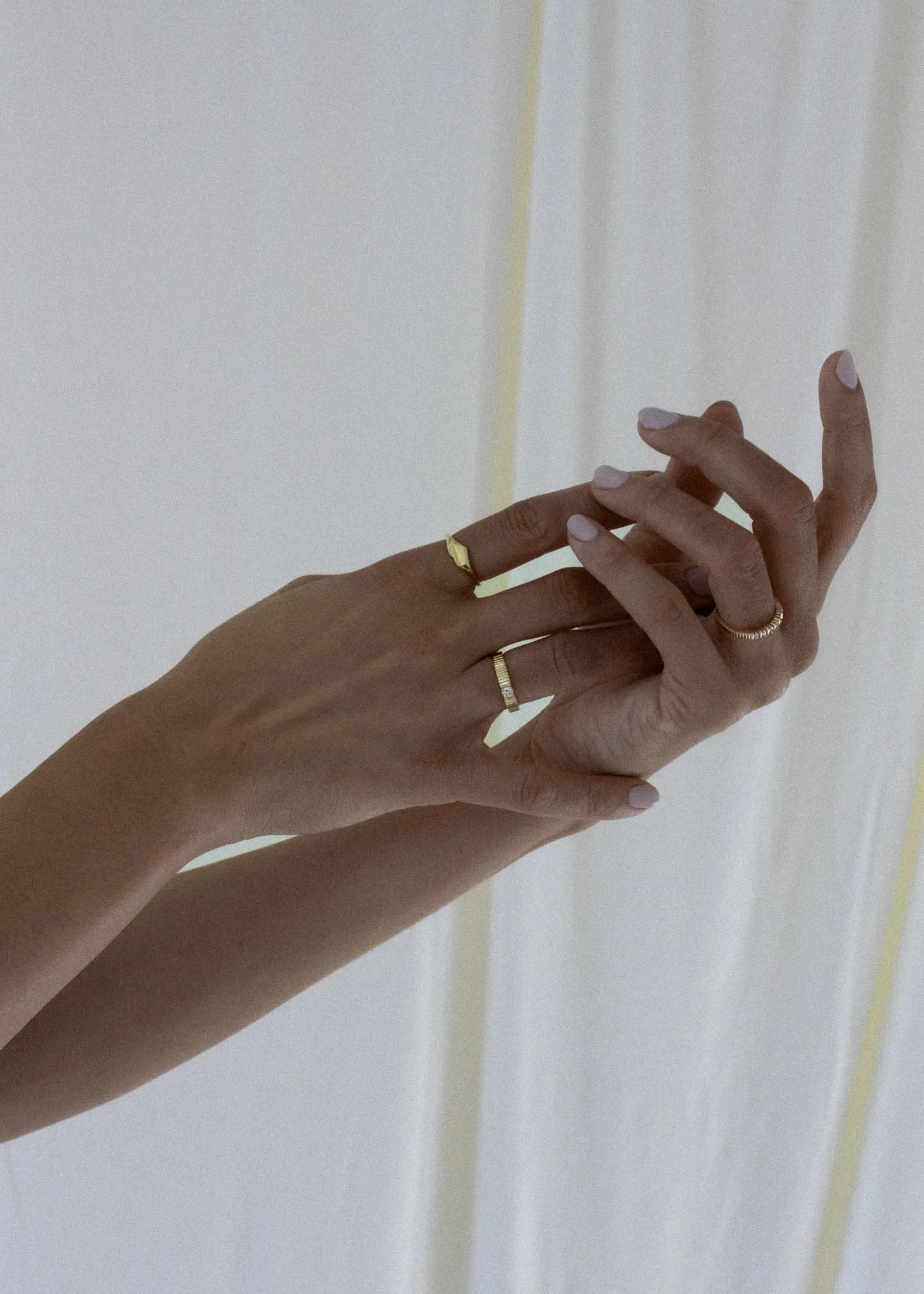 Petite Classic Solis Ribbed Ring Diamond sold by Kinn product image thumbnail 4