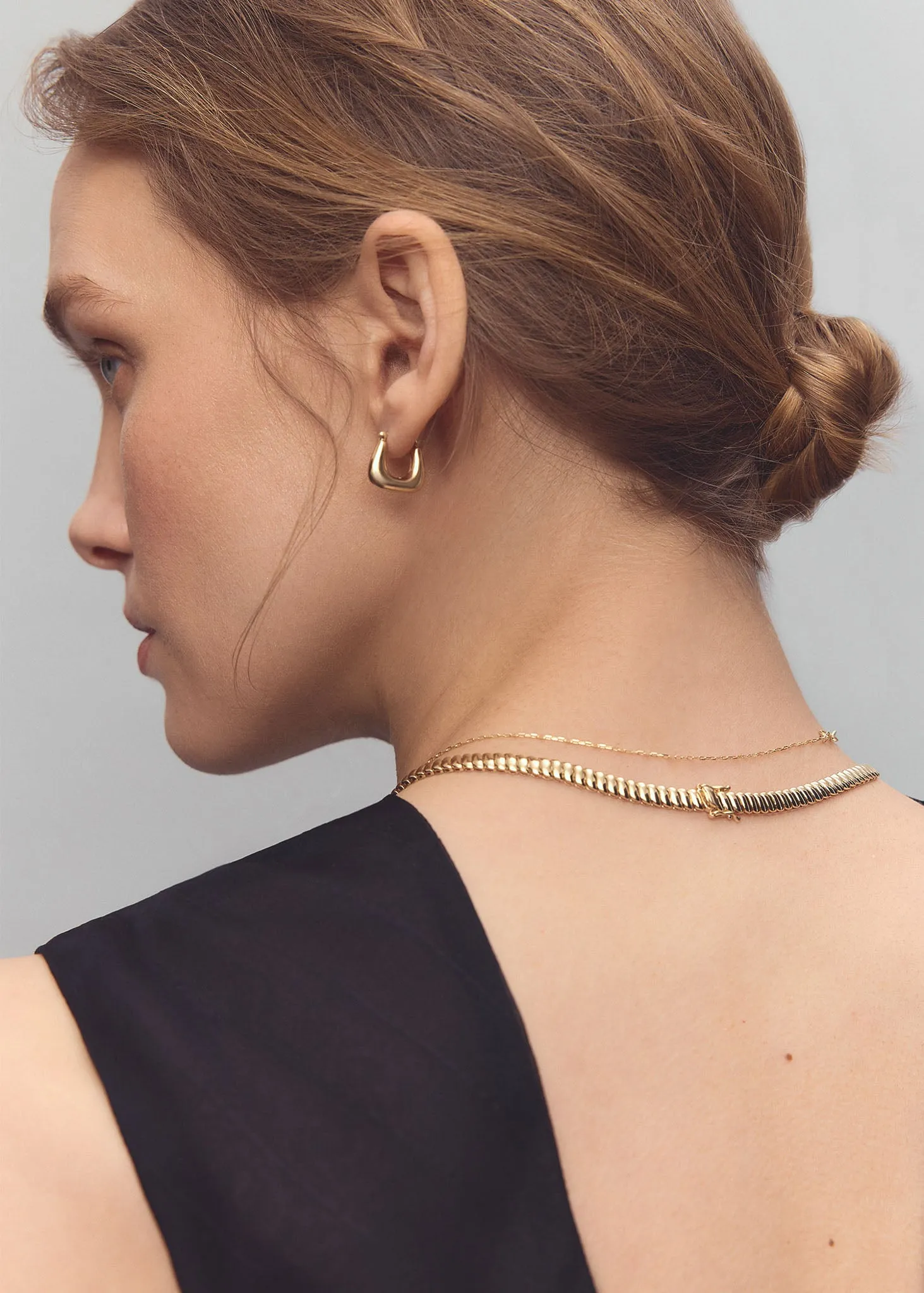 Horseshoe Hoop Earrings sold by Kinn product image thumbnail 4