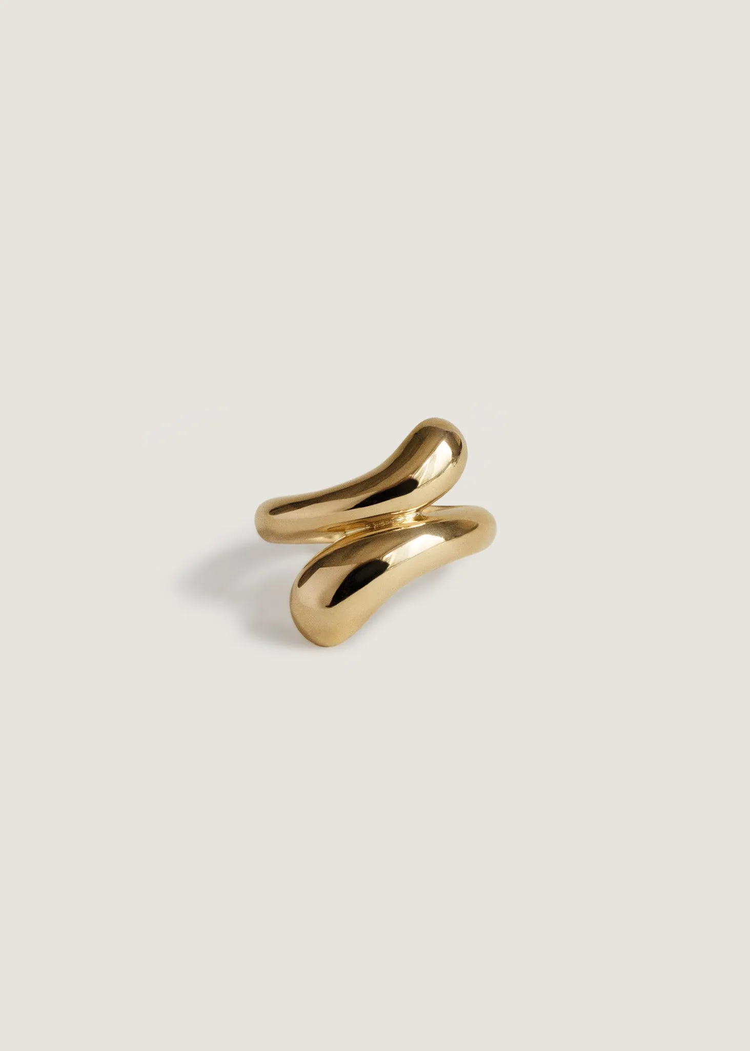 Bold Willow Wrap Around Ring Gold sold by Kinn
