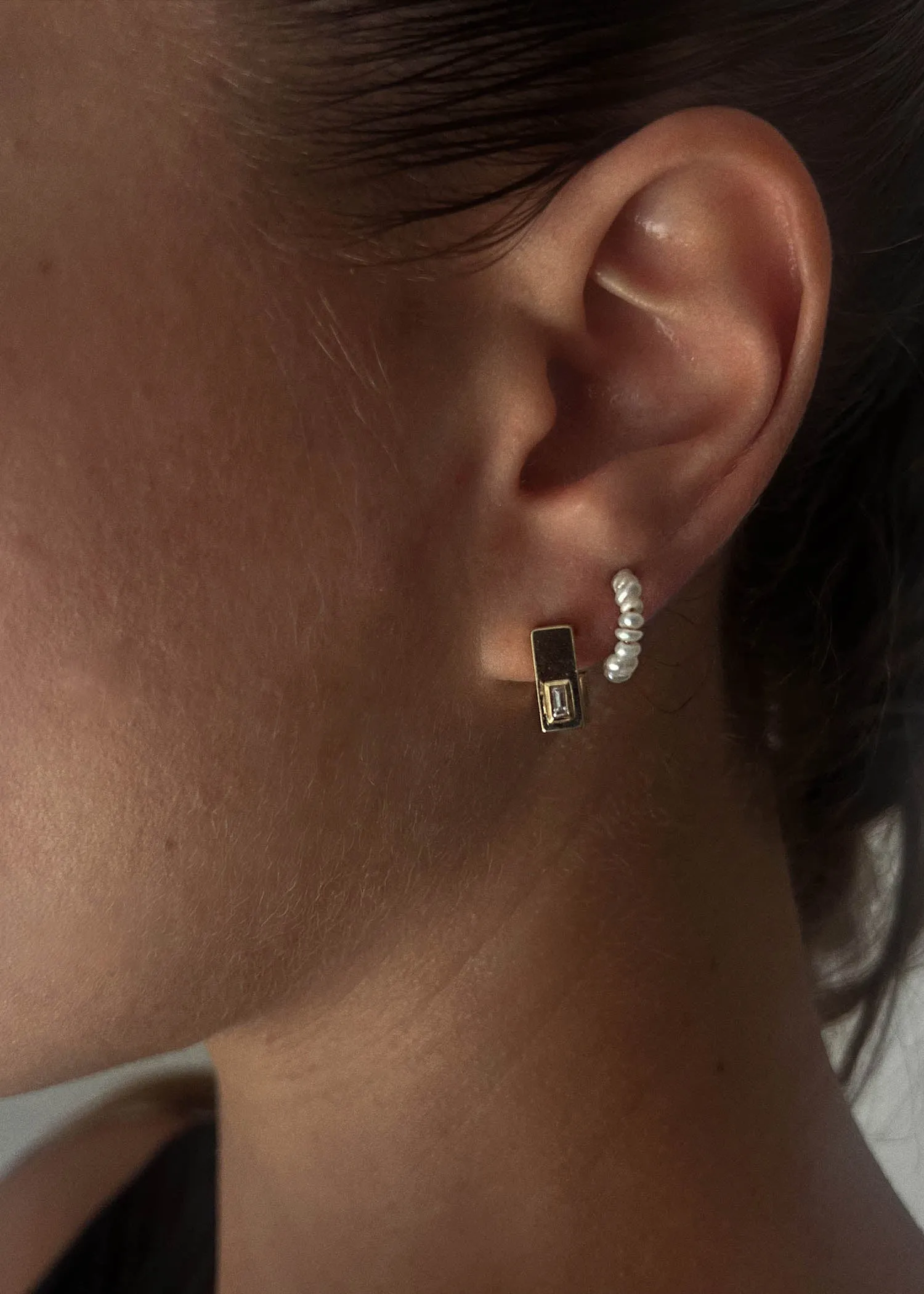 Biwa Pearl Hoop Earrings sold by Kinn product image thumbnail 3