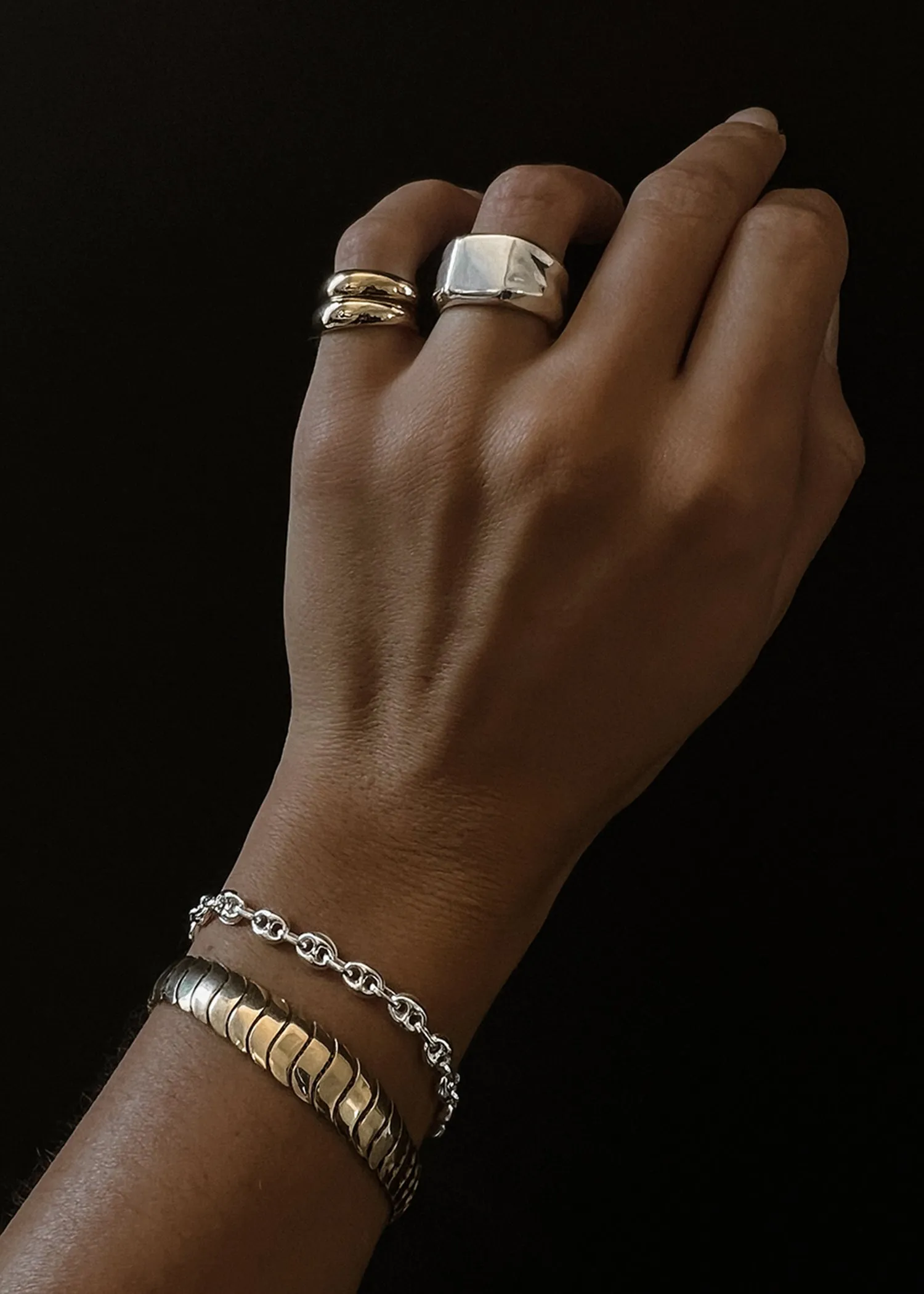 Petite Puffed Mariner Chain Bracelet Silver sold by Kinn product image thumbnail 2