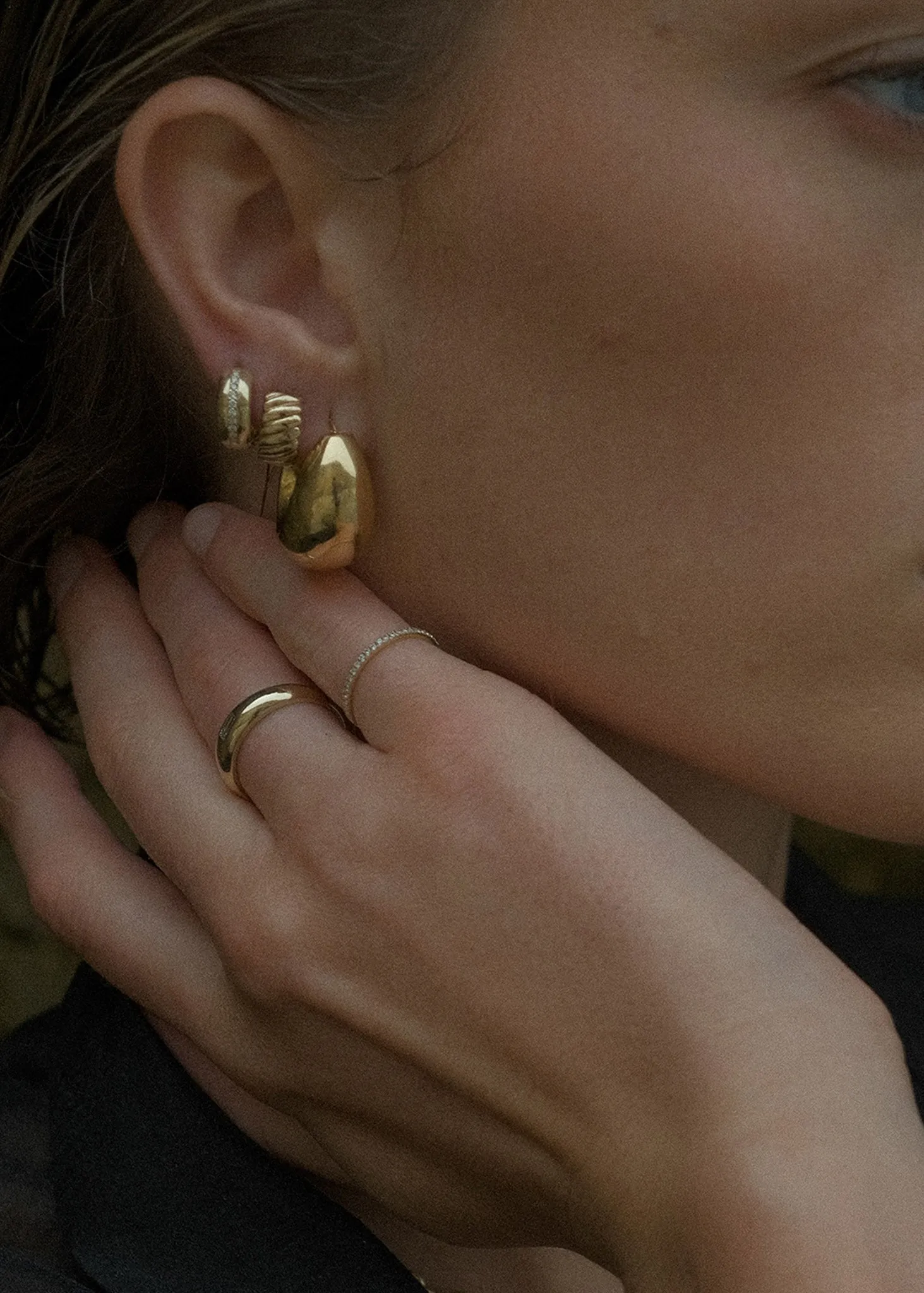 Bold Teardrop Hoop Earrings sold by Kinn product image thumbnail 4