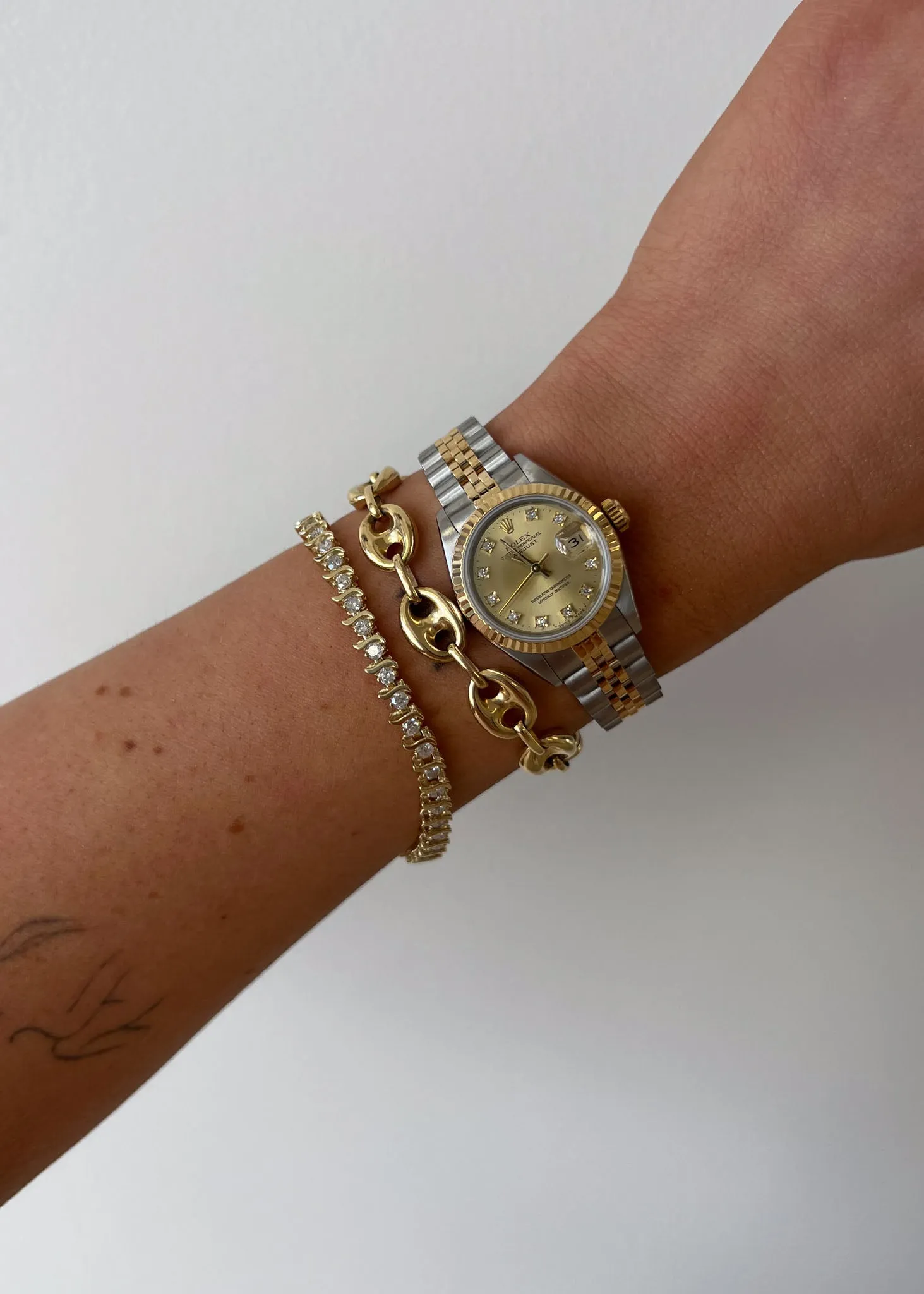 Vintage S Link Tennis Bracelet 1.75 Ctw sold by Kinn product image thumbnail 3