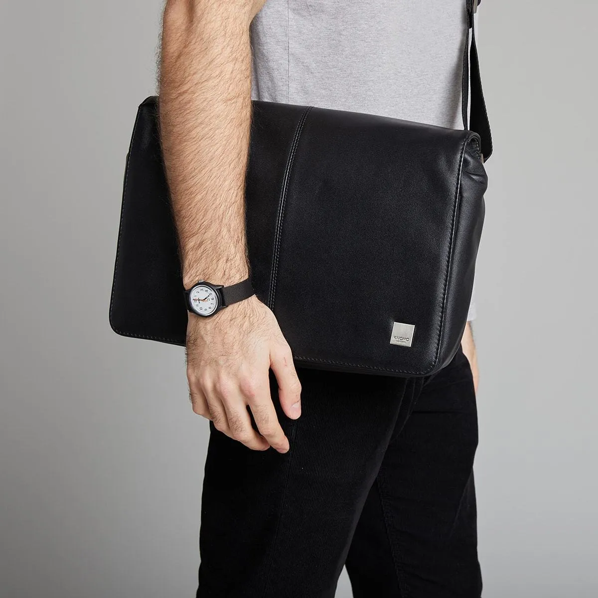 Leather Laptop Messenger Bag - 13" sold by Knomo product image thumbnail 2