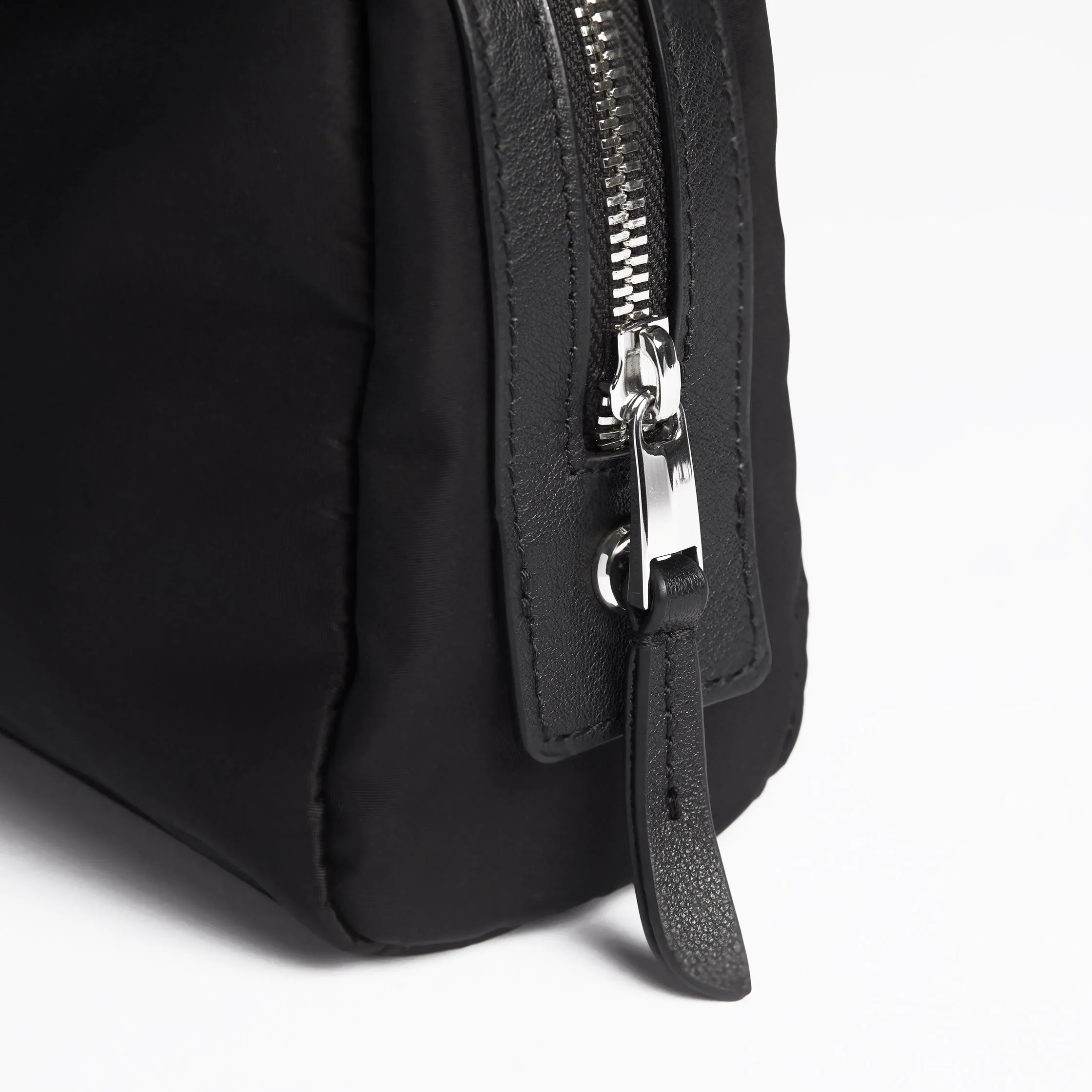 Medium Wash Bag in Black sold by Knomo product image thumbnail 5