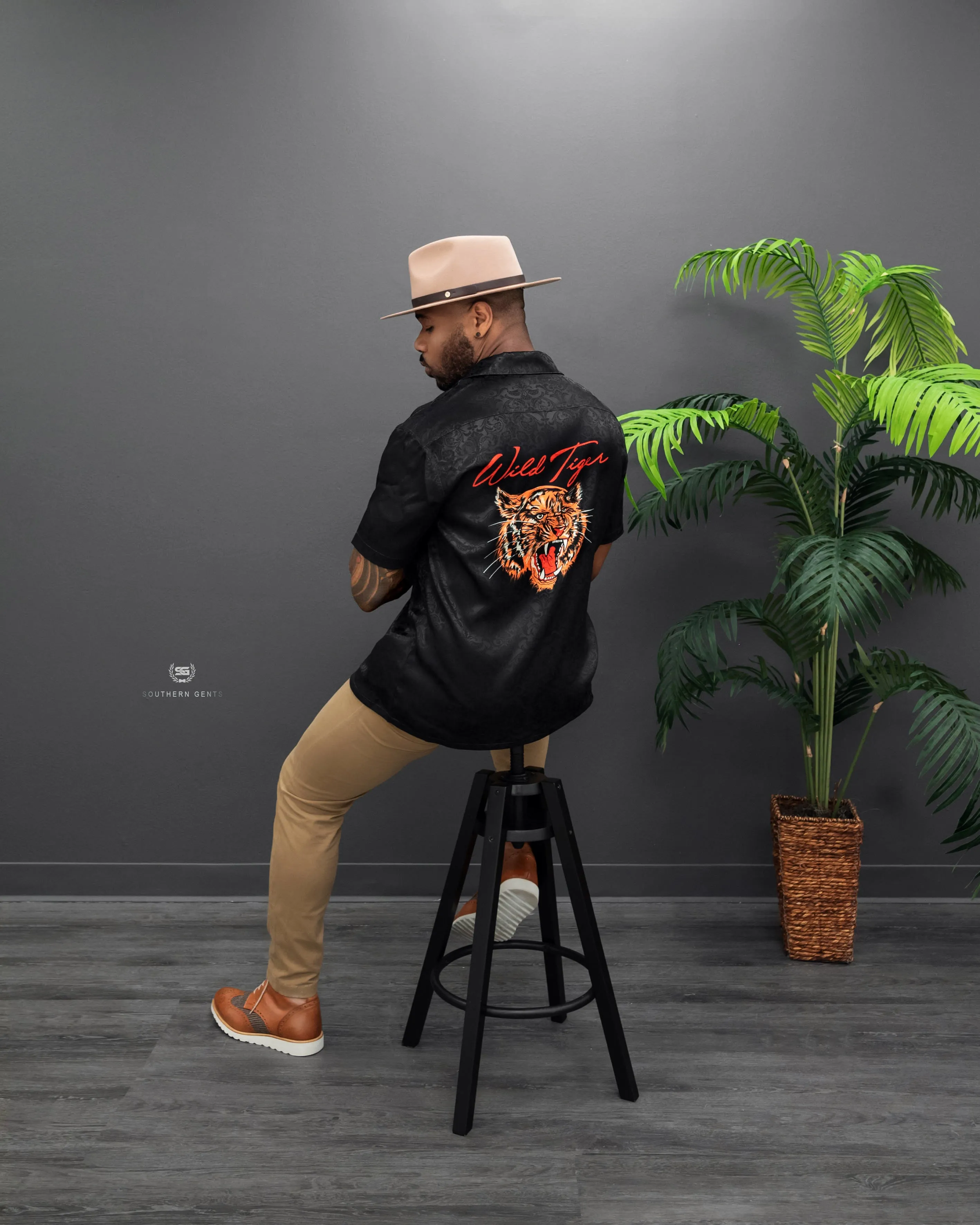 SG Camp Collar Shirt - Wild Tiger sold by Southern Gents product image thumbnail 2