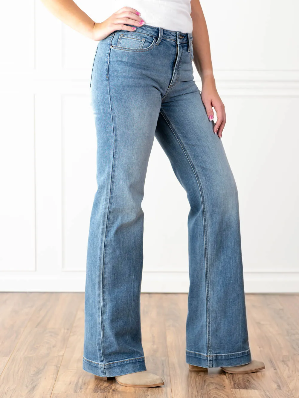 Finley Tall Wide Leg Jean - Sky Wash sold by Amalli Talli product image thumbnail 5