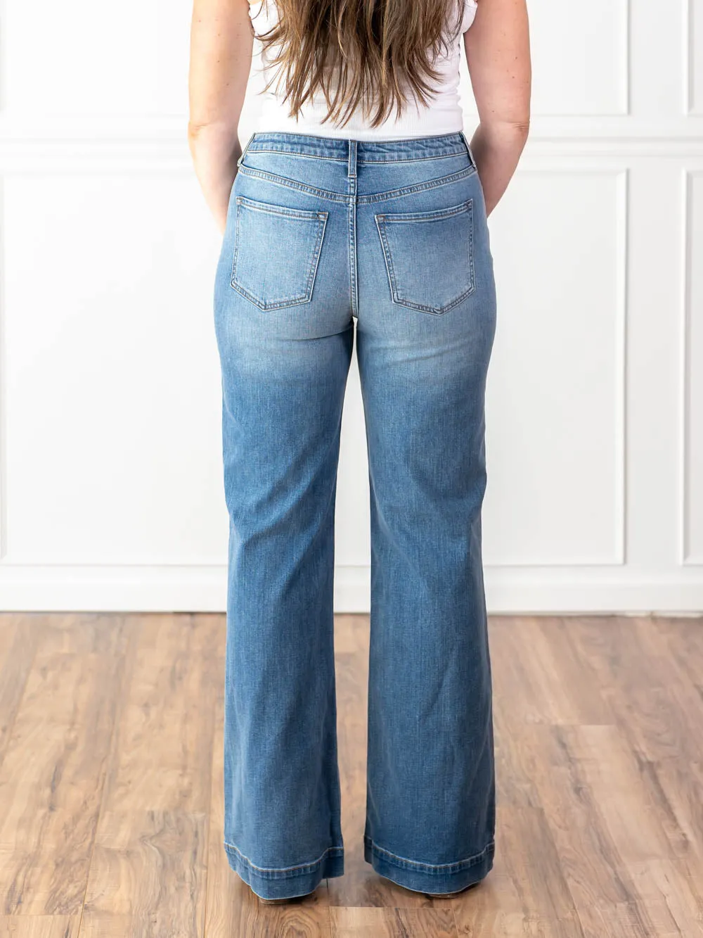 Finley Tall Wide Leg Jean - Sky Wash sold by Amalli Talli product image thumbnail 3