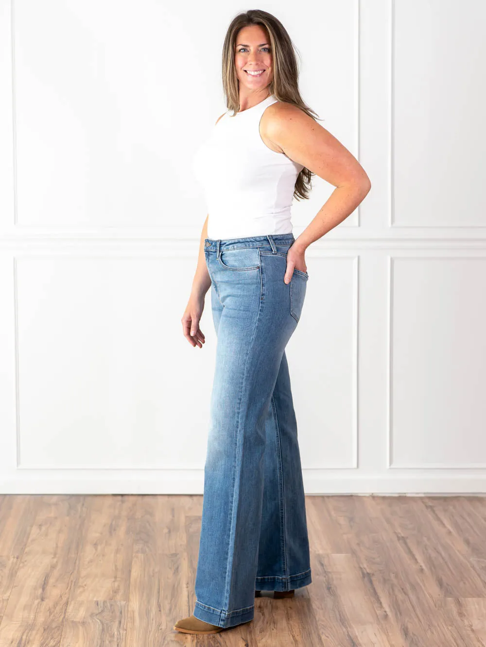 Finley Tall Wide Leg Jean - Sky Wash sold by Amalli Talli product image thumbnail 2