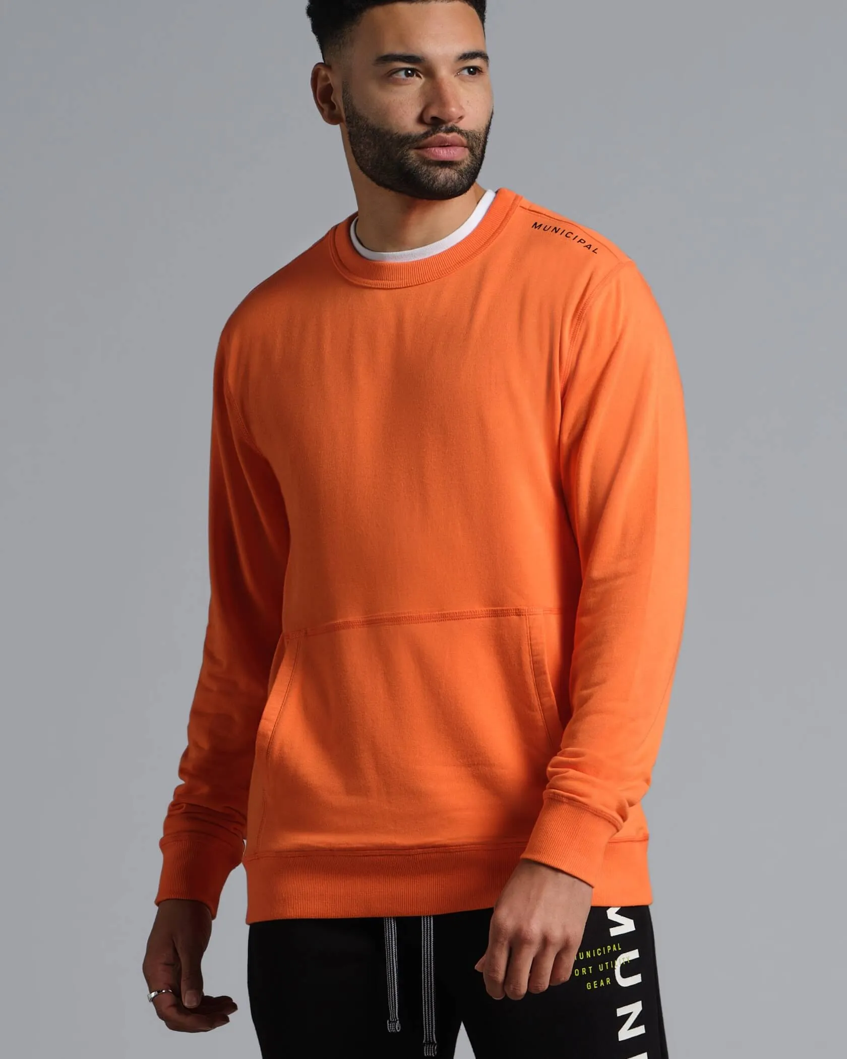 Trophy Crew sold by MUNICIPAL