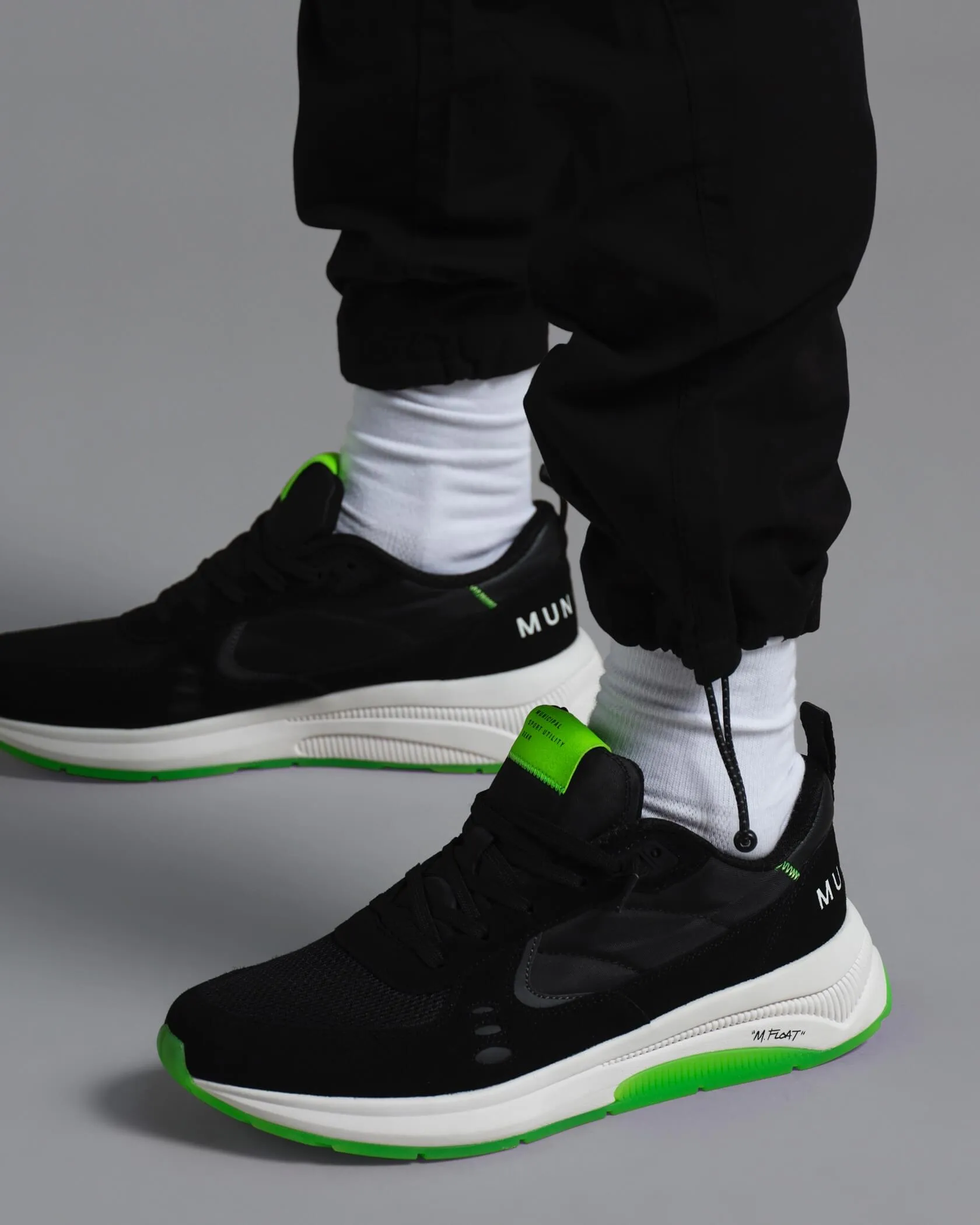 Overland Cargos sold by MUNICIPAL product image thumbnail 5