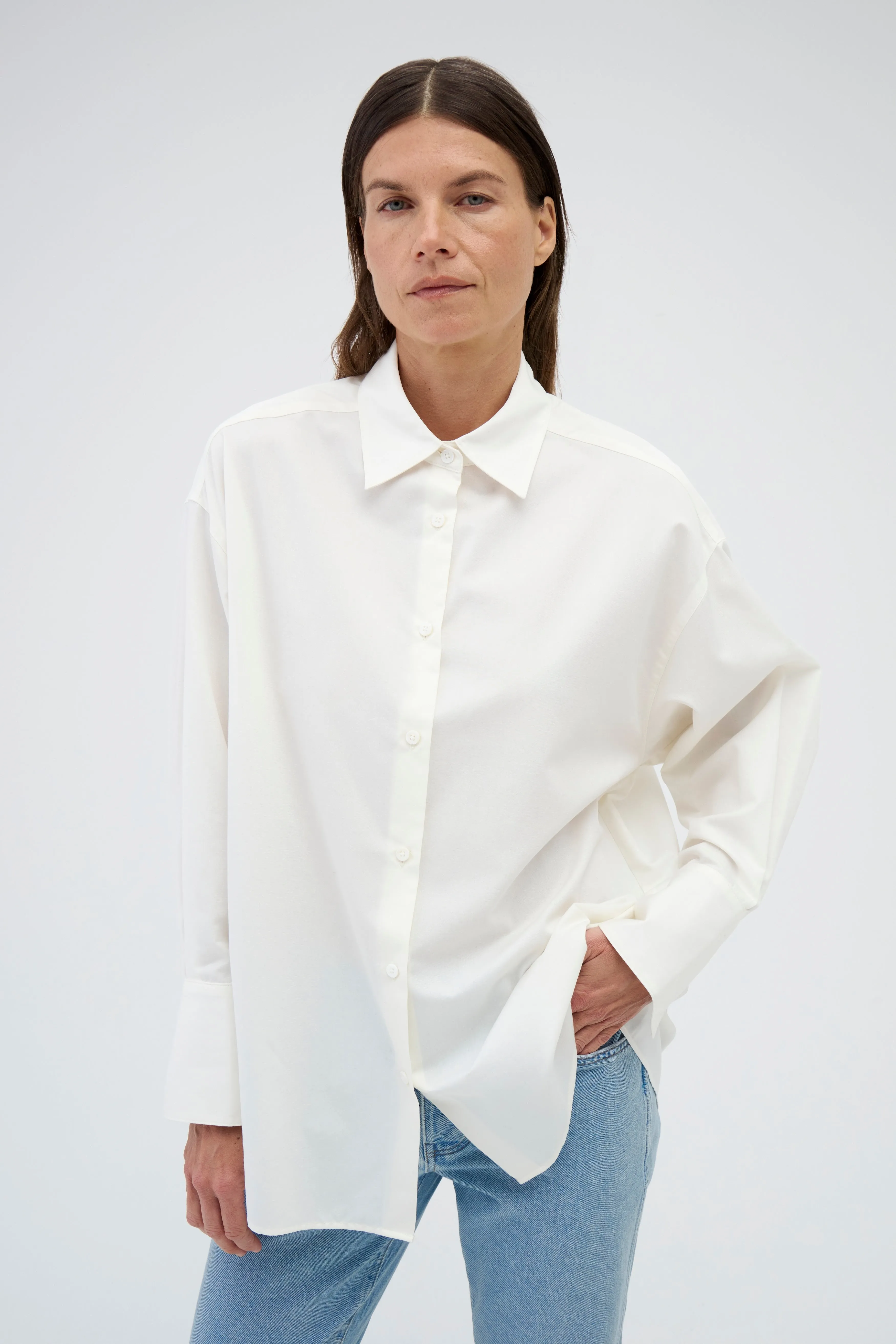 BOXY LONG SLEEVE BUTTON UP sold by RENGGLI