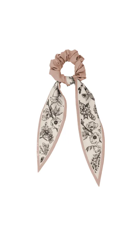 JOANNA CLASSIC Scrunchie sold by Visual Mood