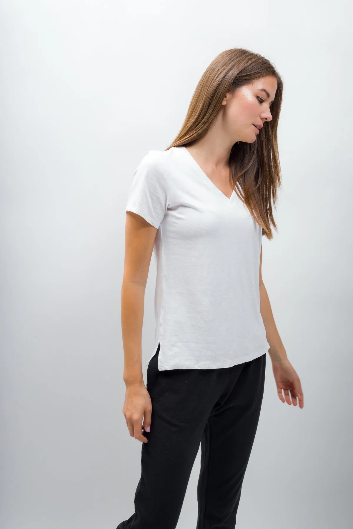 Scarlett | Women's Anti-Stain Linen Cotton Blend V-Neck T-Shirt sold by Ably Apparel product image thumbnail 4