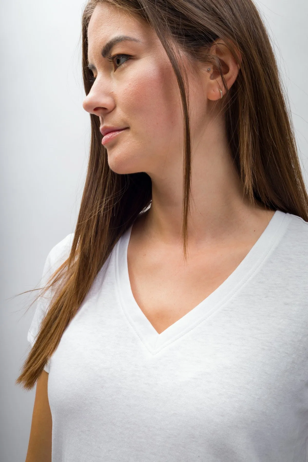 Scarlett | Women's Anti-Stain Linen Cotton Blend V-Neck T-Shirt sold by Ably Apparel product image thumbnail 2