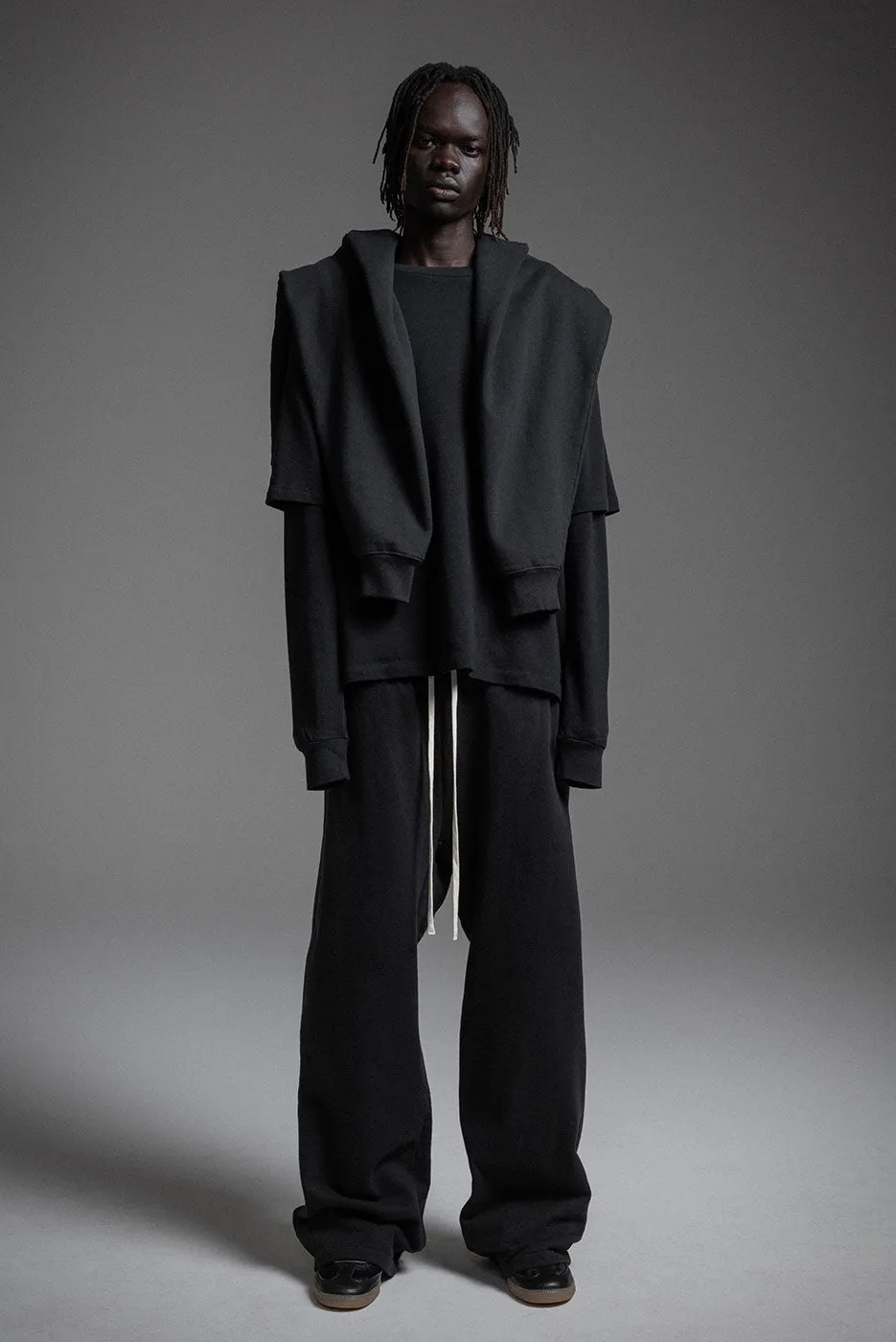 HEAVYWEIGHT LS TEE sold by Elwood Clothing product image thumbnail 4