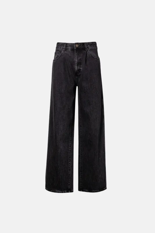 BAGGY PLEATED DENIM sold by Elwood Clothing