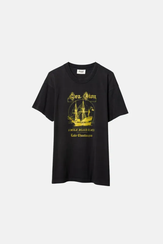 VINTAGE SEA LION TEE - L sold by Elwood Clothing