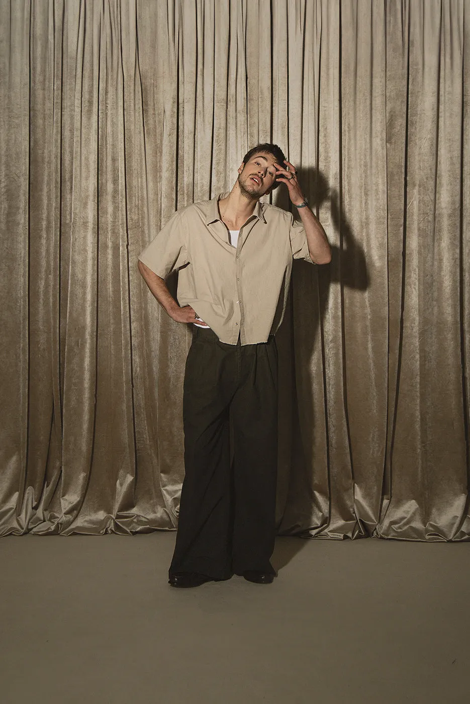 KEY HOLE SS SHIRT sold by Elwood Clothing product image thumbnail 3