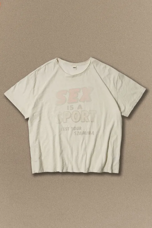VINTAGE STAMINA TEE made by Elwood Clothing