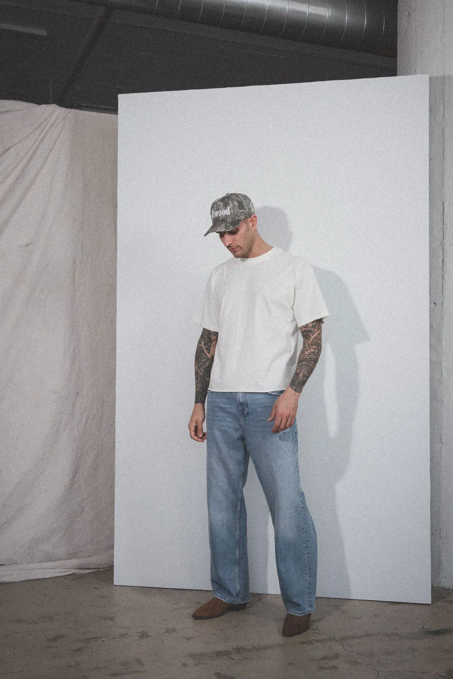 OVERSIZED CROP CORE TEE sold by Elwood Clothing product image thumbnail 4