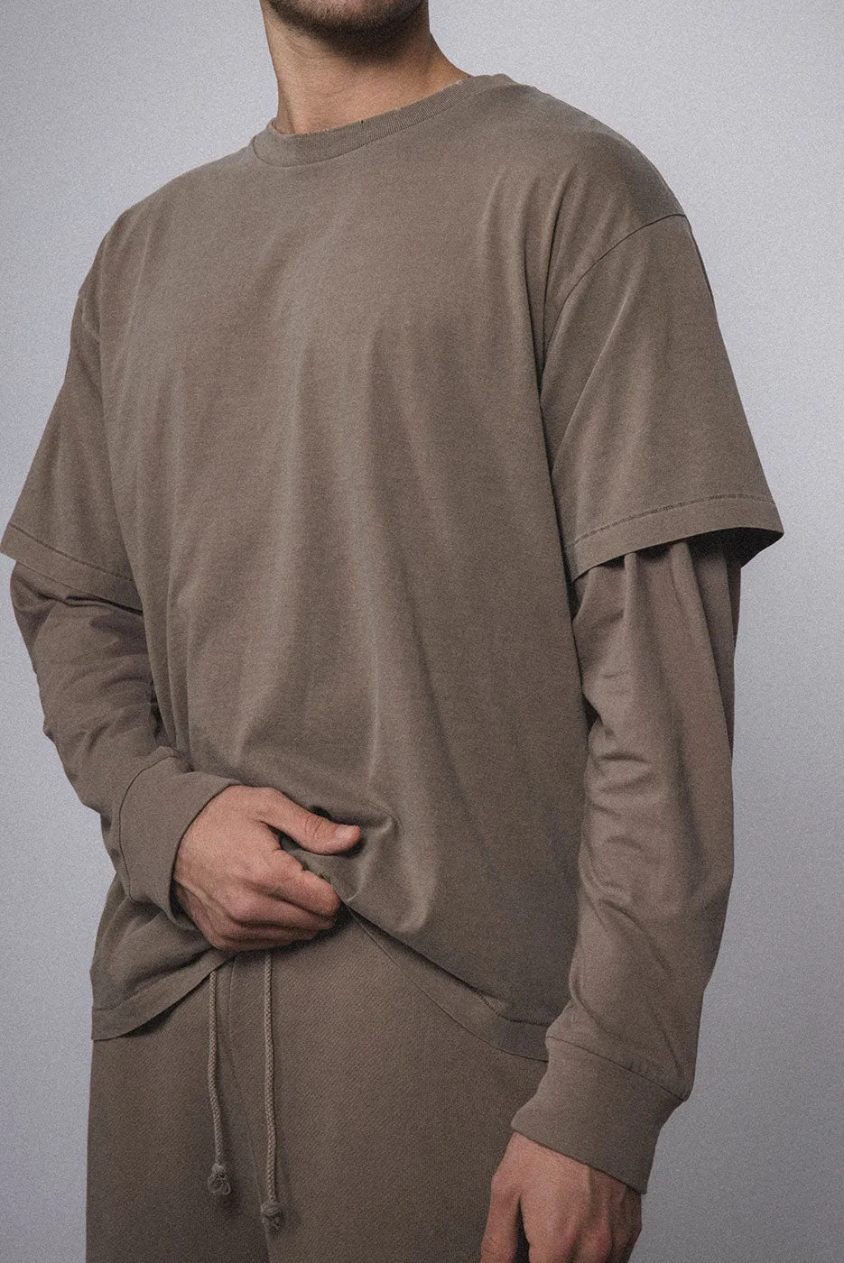 OVERSIZED CORE LS TEE sold by Elwood Clothing product image thumbnail 5