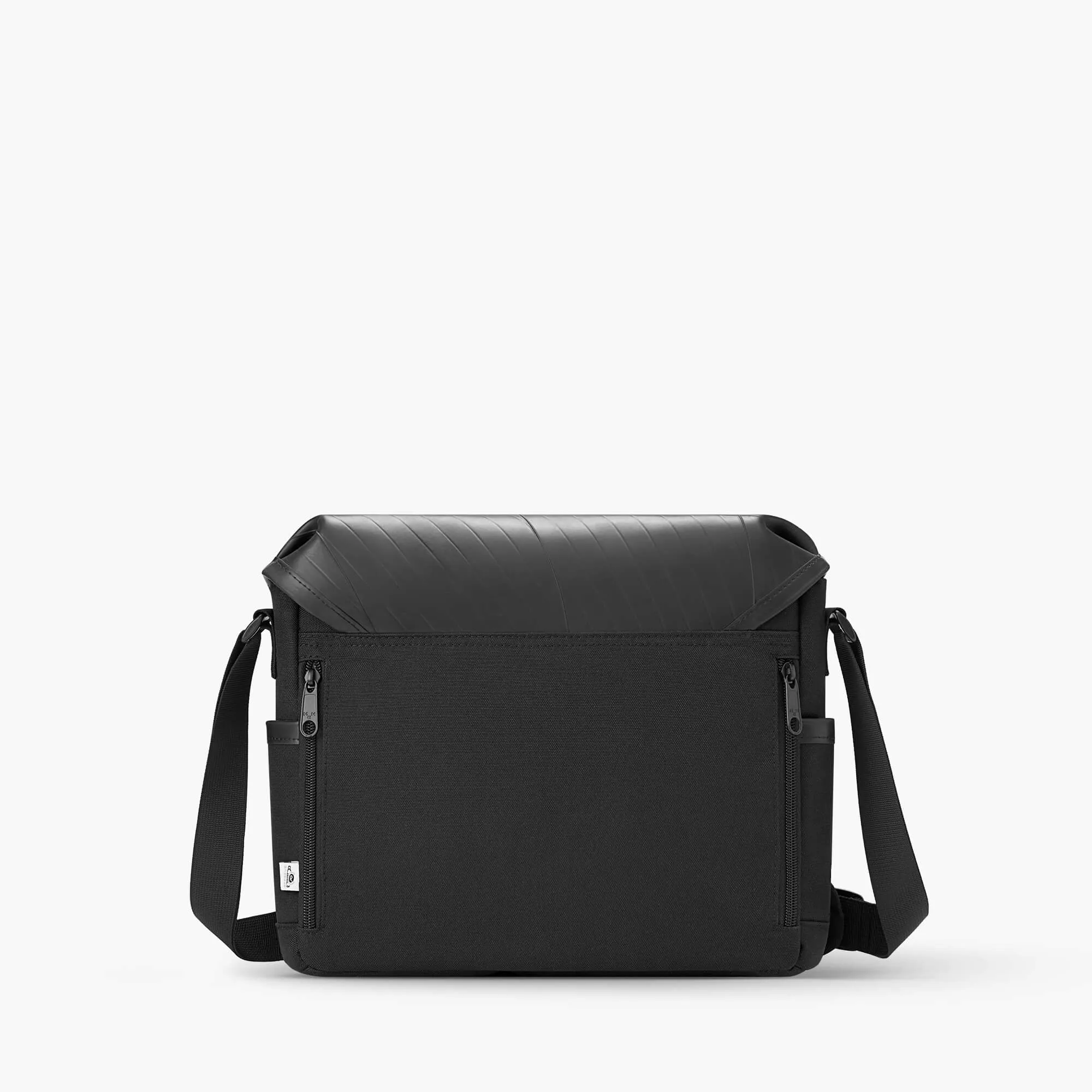 Young Tour Cross | Recycled Tire sold by MaH product image thumbnail 4