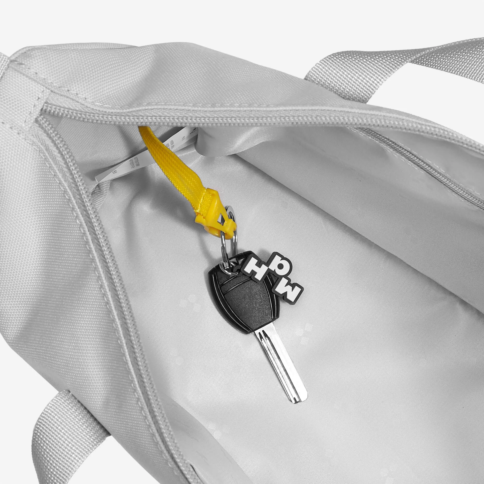 Tour Weekender Cross sold by MaH product image thumbnail 5