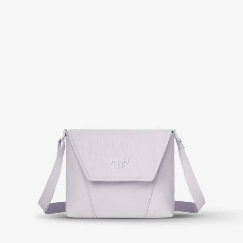 Young Messenger | 1.2L sold by MaH