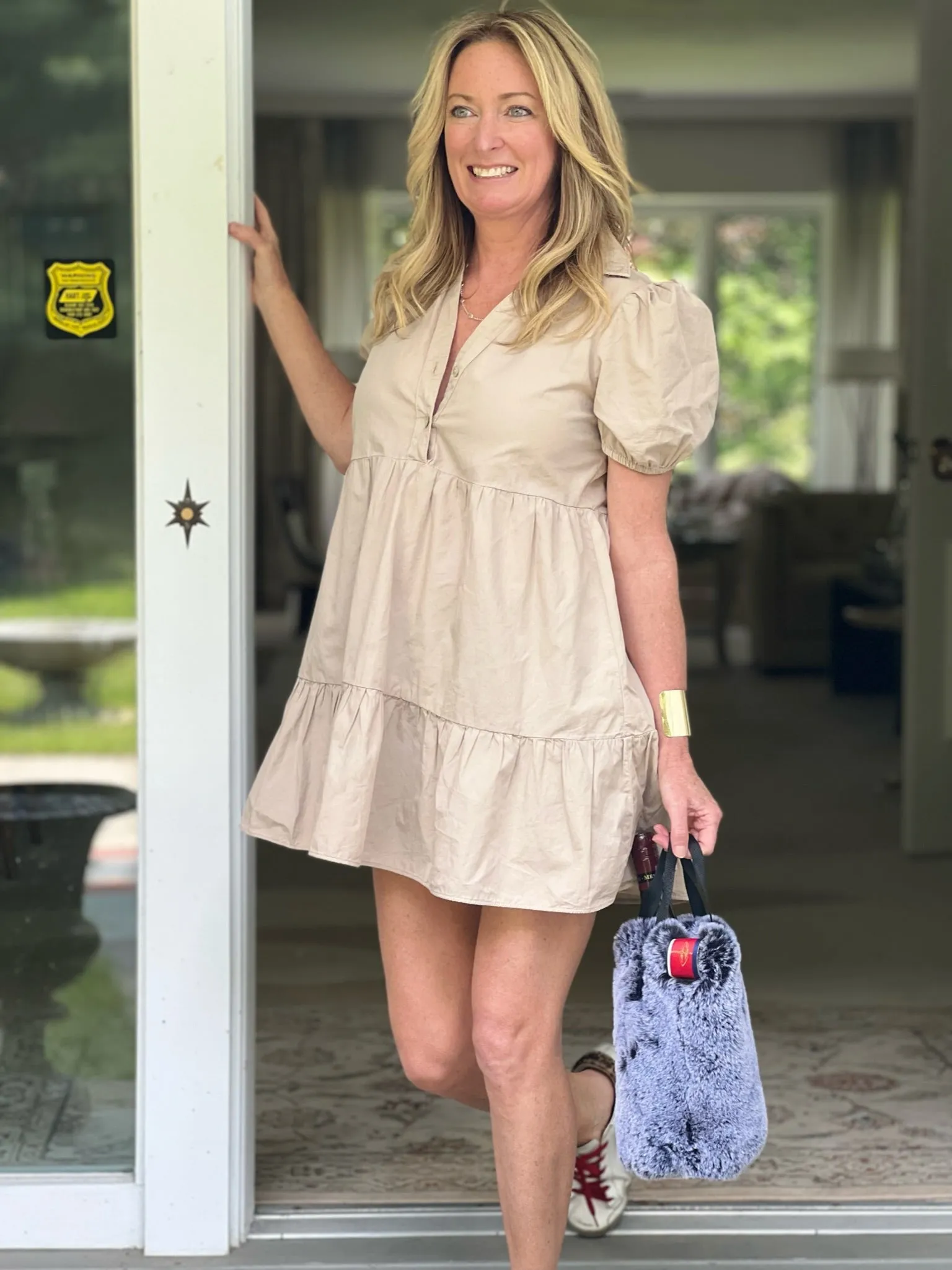 Bundle of 4 Faux Fur Wine Tote sold by Pretty Rugged product image thumbnail 5