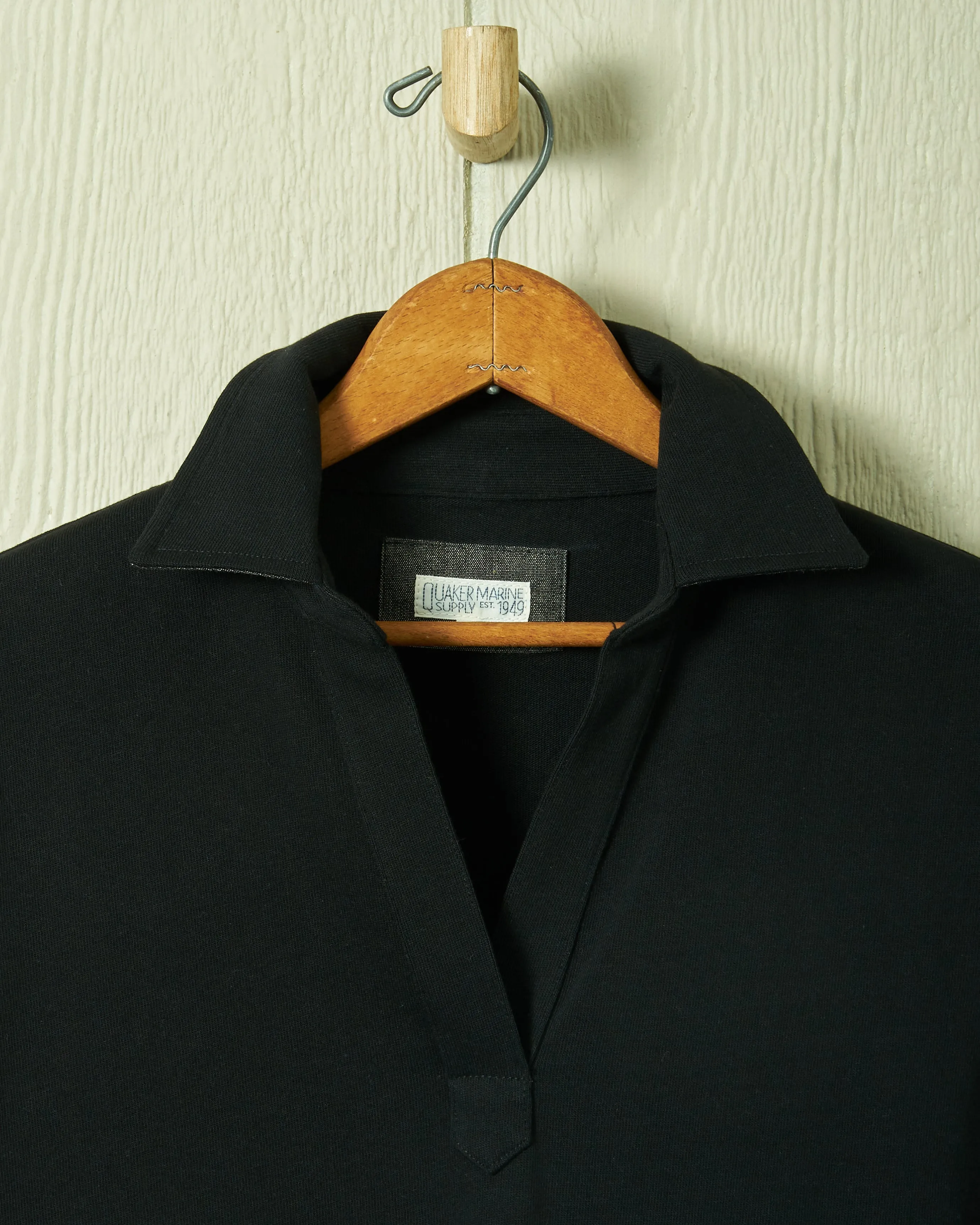 Short Sleeve Inlet Pullover in Black sold by Quaker Marine Supply product image thumbnail 2