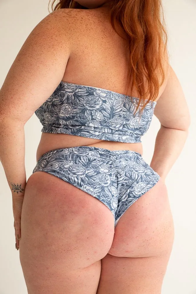 The High-Leg Scrunch Bottom - Fleurs De Nuit sold by Londre Bodywear product image thumbnail 4