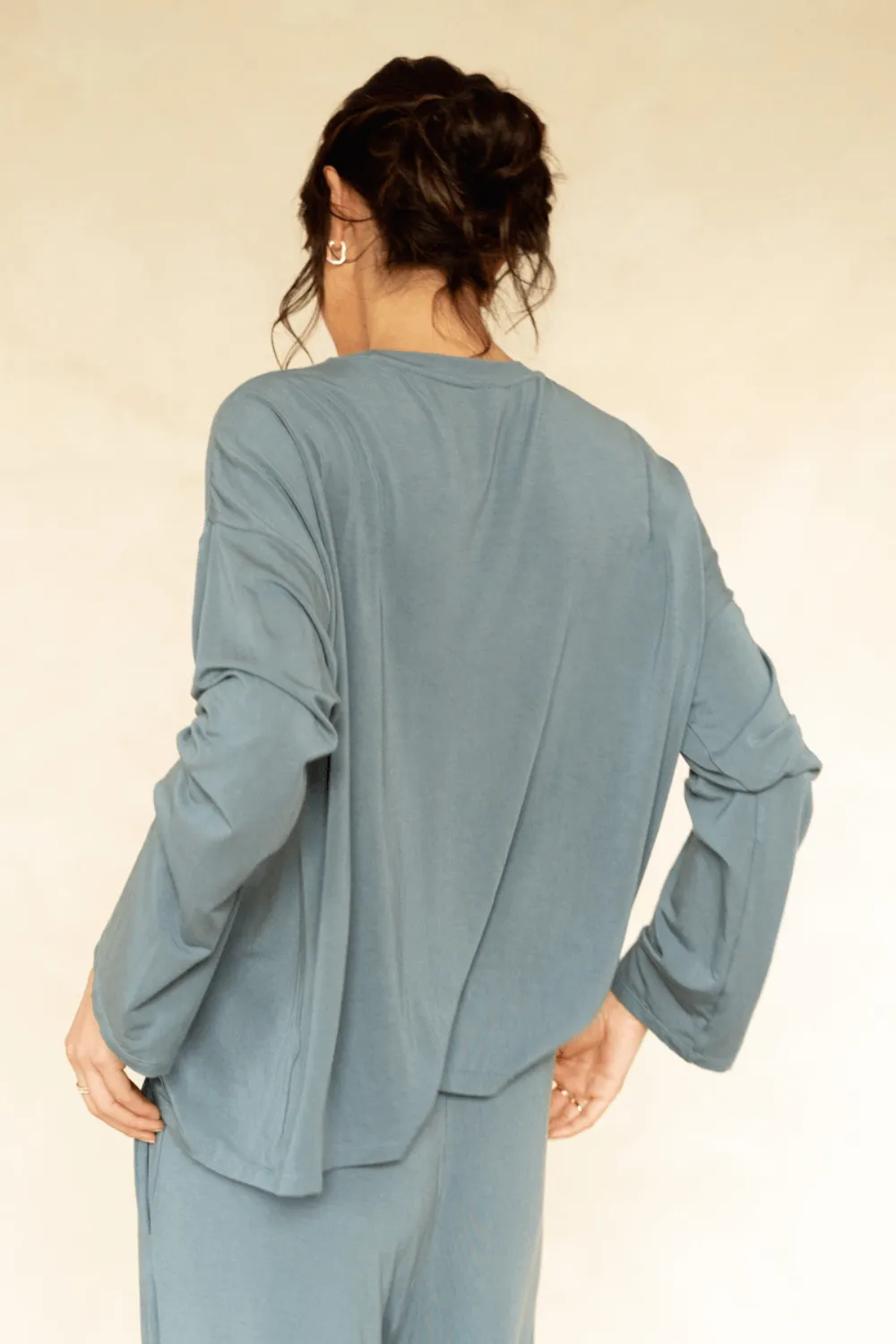 The Cool-Comf Lounge Oversized Long Sleeve - Misty Gray sold by Londre Bodywear