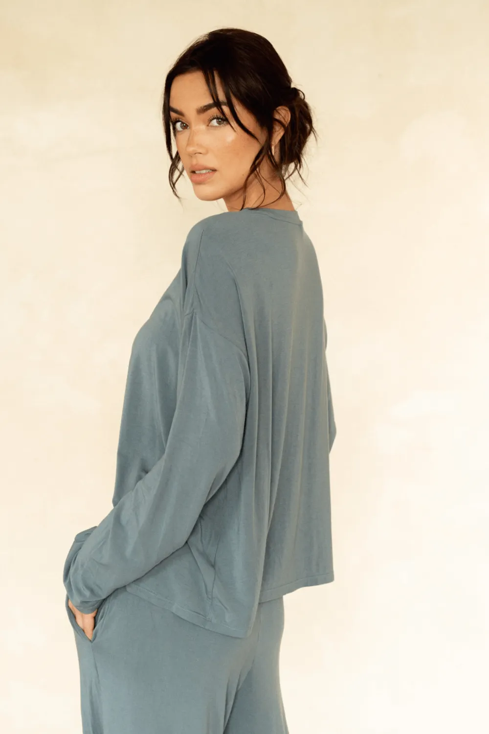 The Cool-Comf Lounge Oversized Long Sleeve - Misty Gray sold by Londre Bodywear product image thumbnail 3