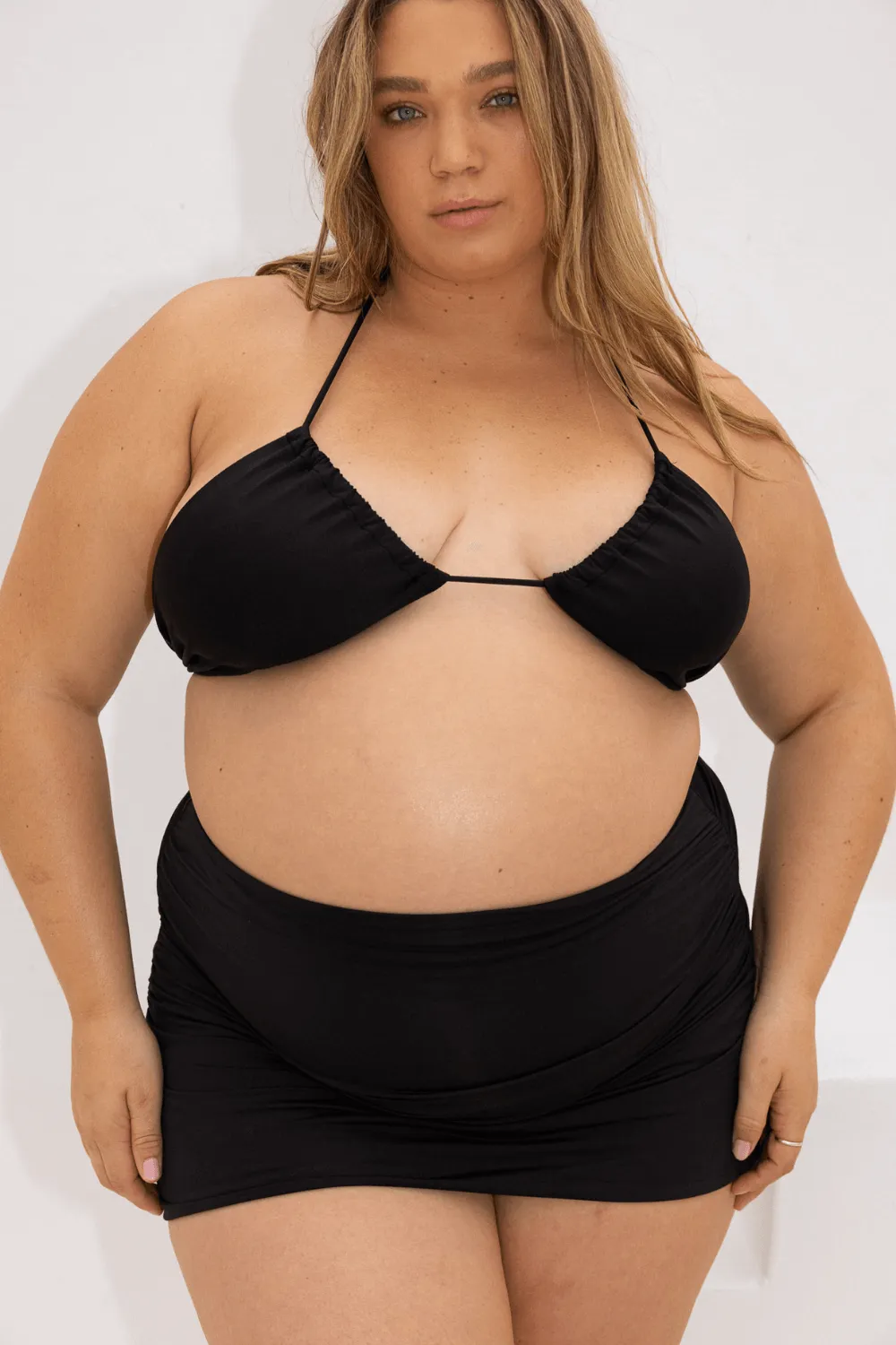 The High Rise Swim Skirt - Matte Black sold by Londre Bodywear product image thumbnail 3